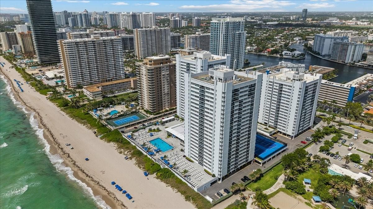 1890 S Ocean Drive PH4, Hallandale Beach, FL 33009 — photo 35 of 49