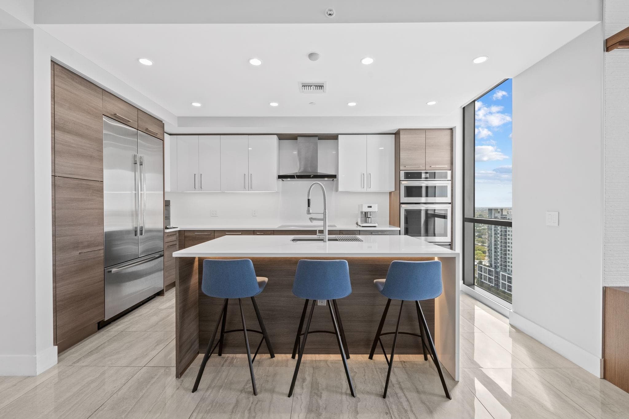 100 E Las Olas Boulevard 2404, Fort Lauderdale, FL 33301 — photo 7 of 73
