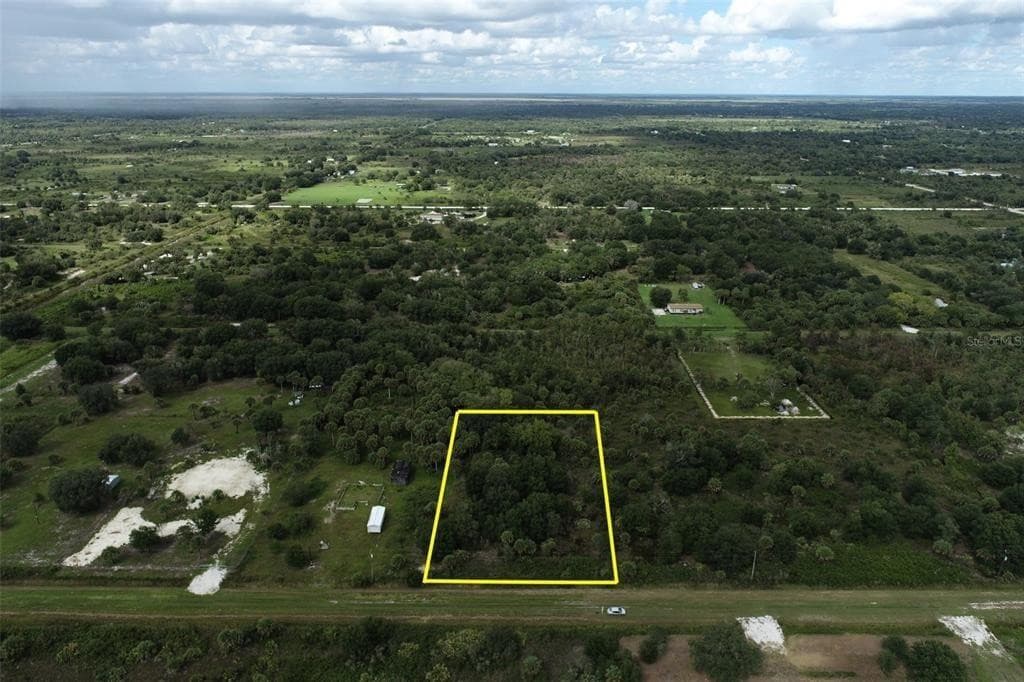 19731 NW 266th Street, Okeechobee, FL 34972 — photo 1 of 16