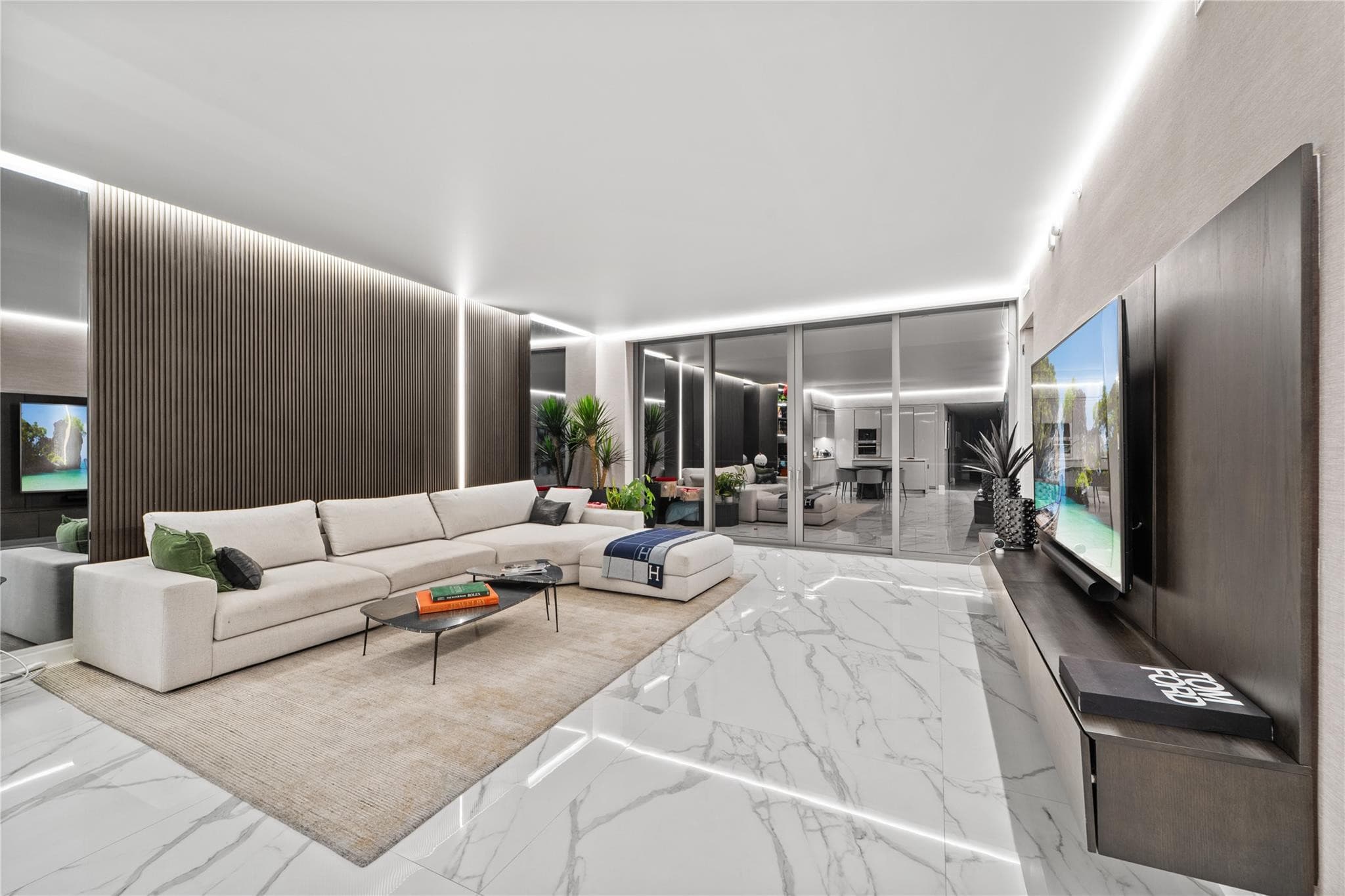 18975 Collins Avenue 3303, Sunny Isles Beach, FL 33160 — photo 1 of 32