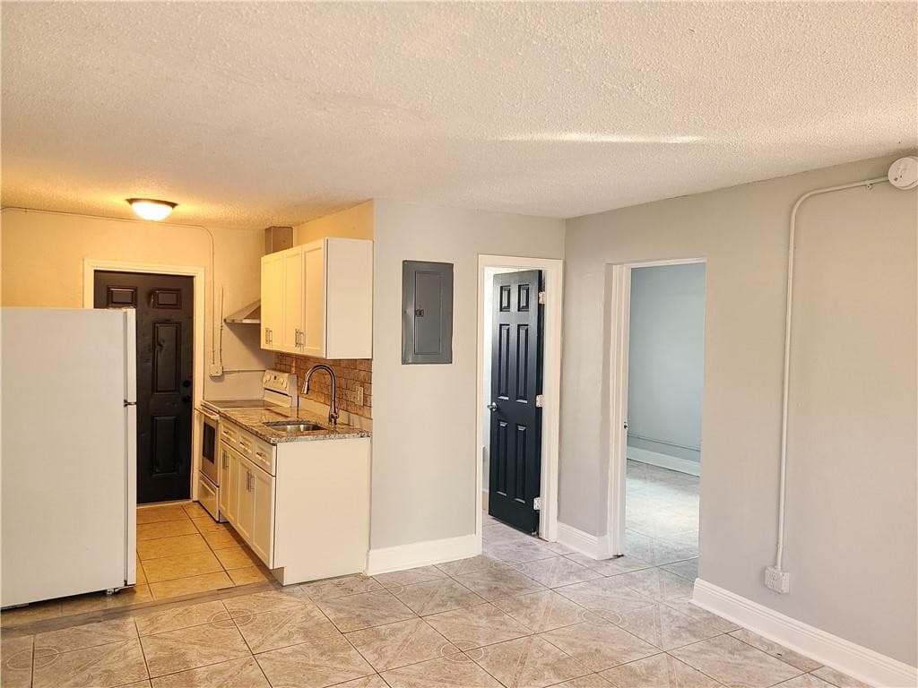 1707 NW 7th Street A, Fort Lauderdale, FL 33311 — photo 2 of 6