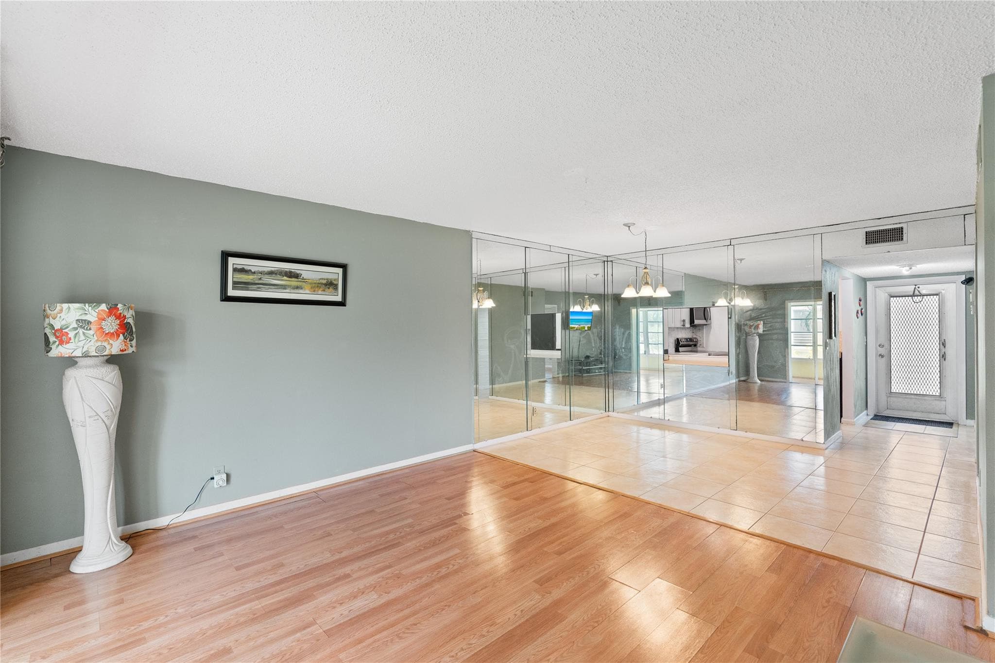 1 Abbey Lane 201, Delray Beach, FL 33446 — photo 11 of 42