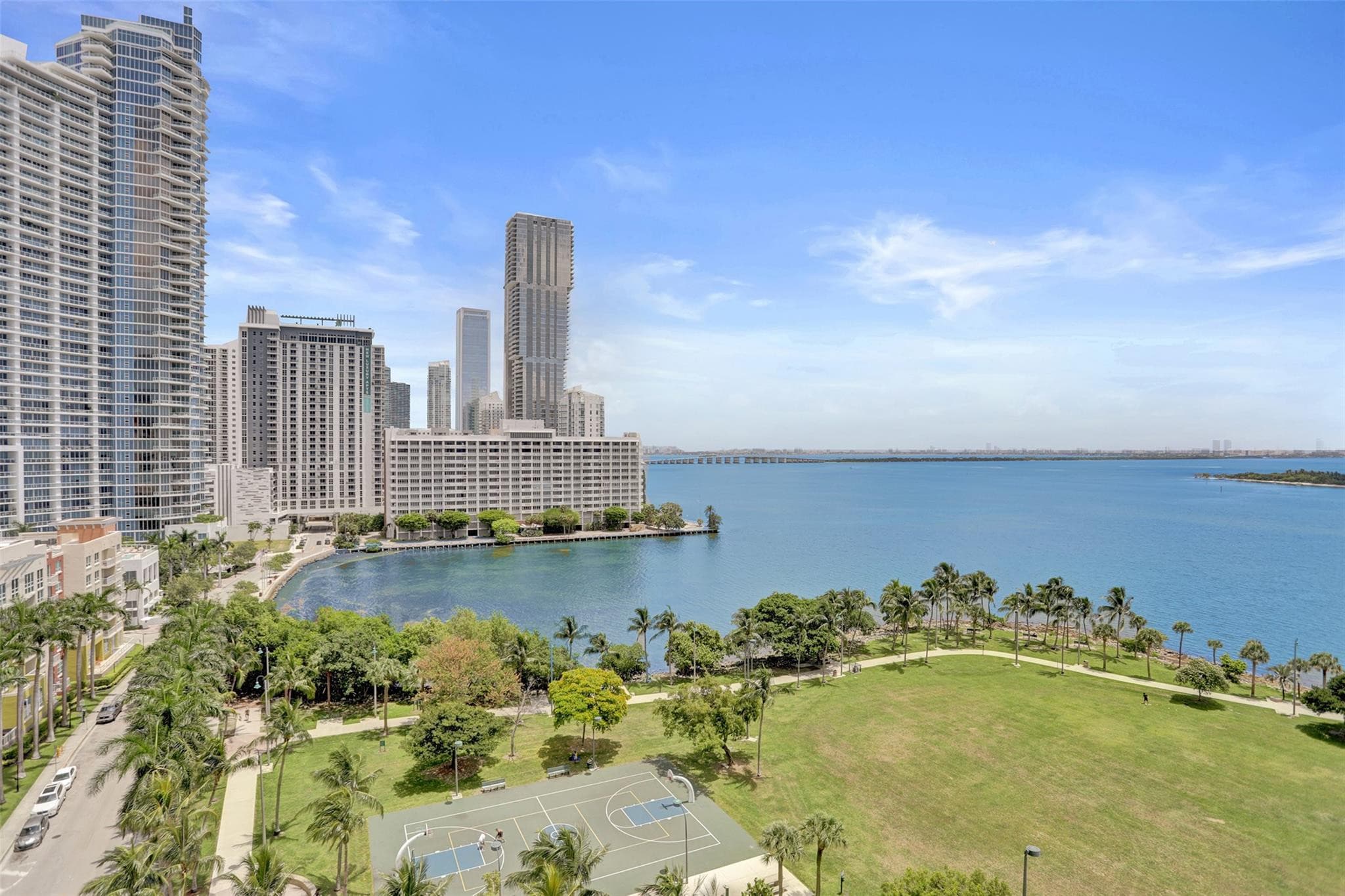 1900 N Bayshore Drive 715, Miami, FL 33132 — photo 39 of 54