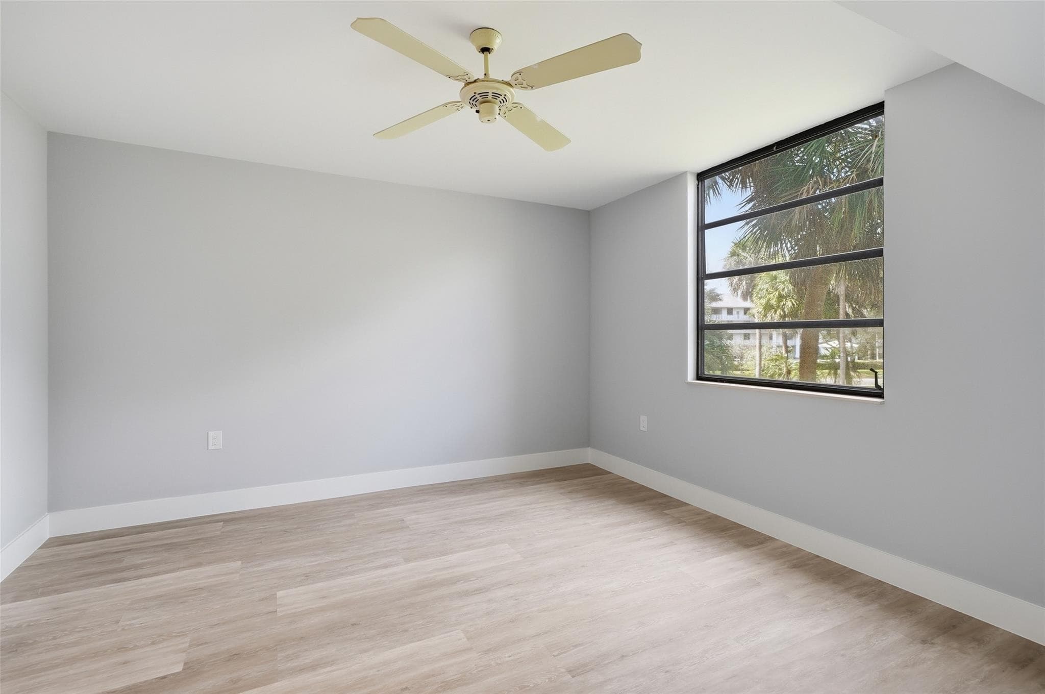 1717 Whitehall Drive 205, Davie, FL 33324 — photo 10 of 21