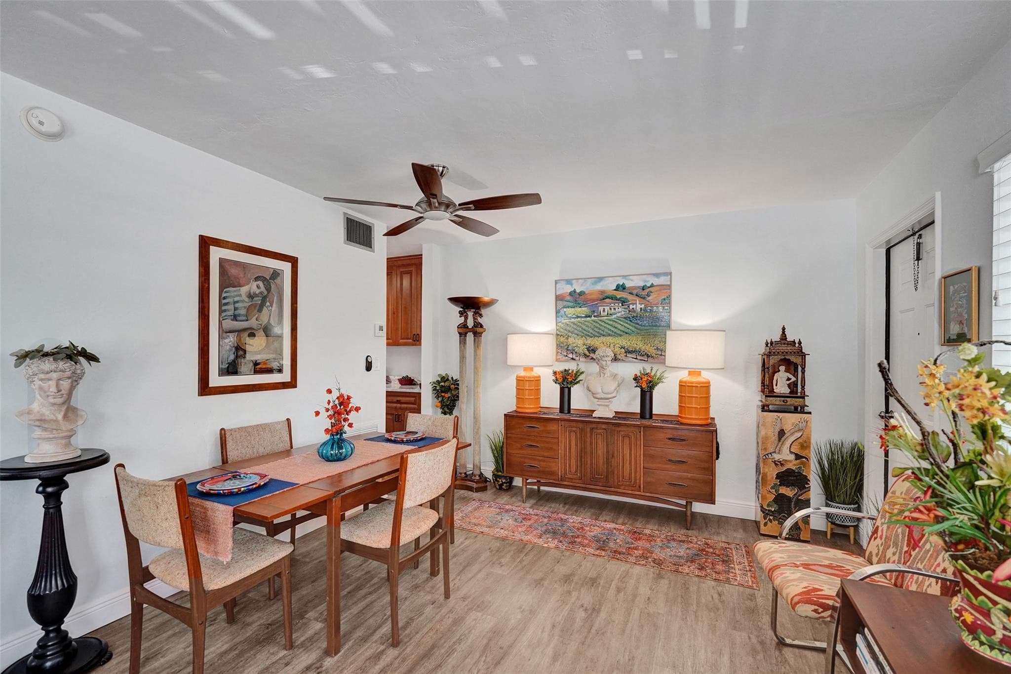 1055 SE 15th Street 14c, Fort Lauderdale, FL 33316 — photo 5 of 33