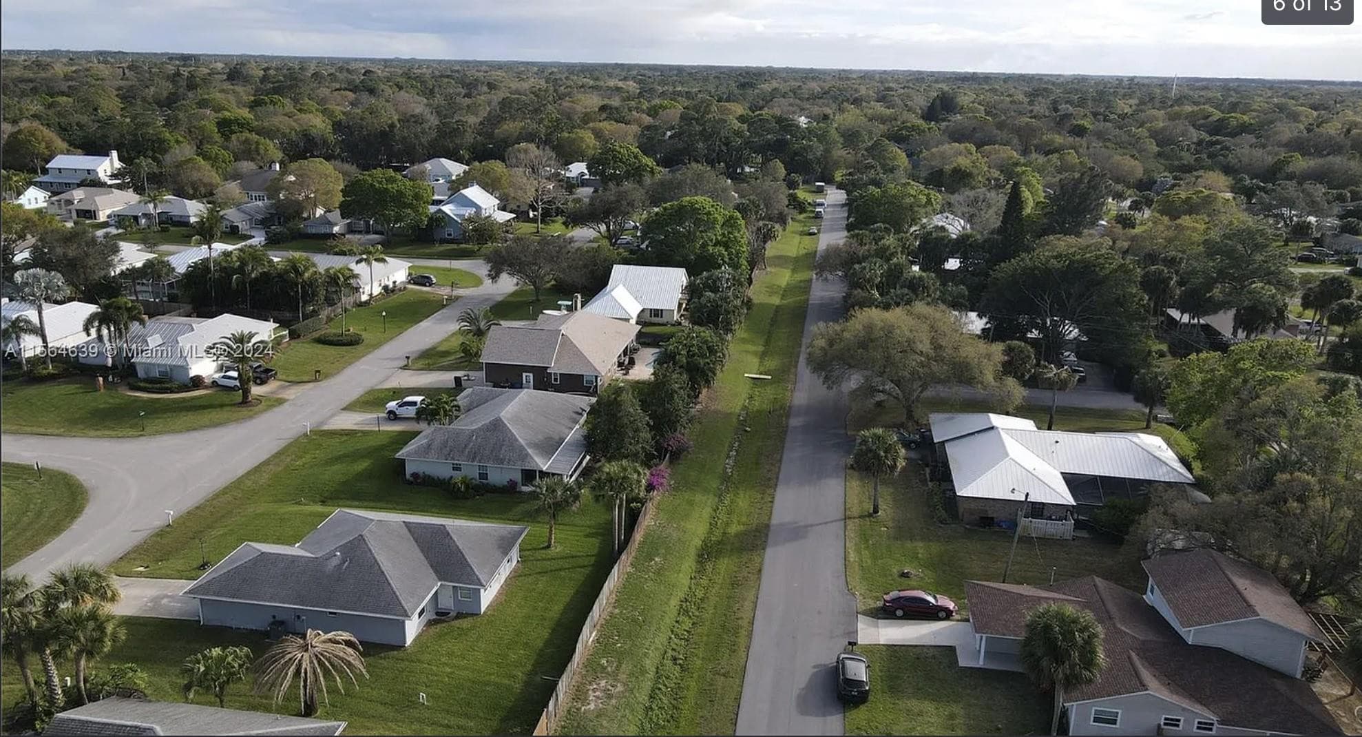755 38th Court, Vero Beach, FL 32968 — photo 2 of 11