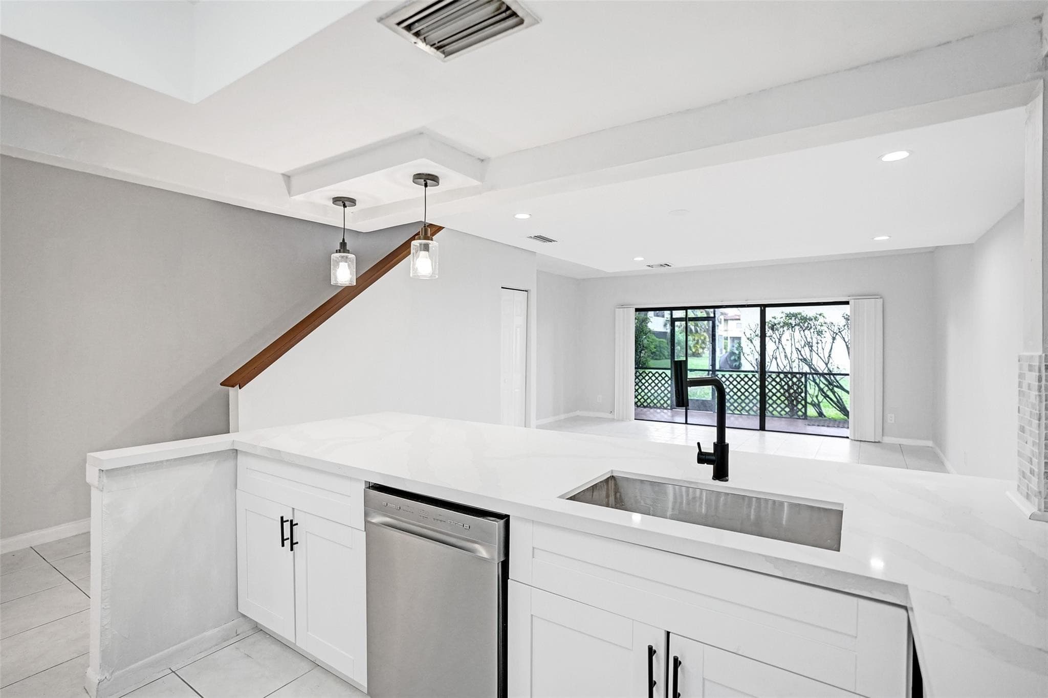 4732 NW 90th Avenue 4732, Sunrise, FL 33351 — photo 10 of 23