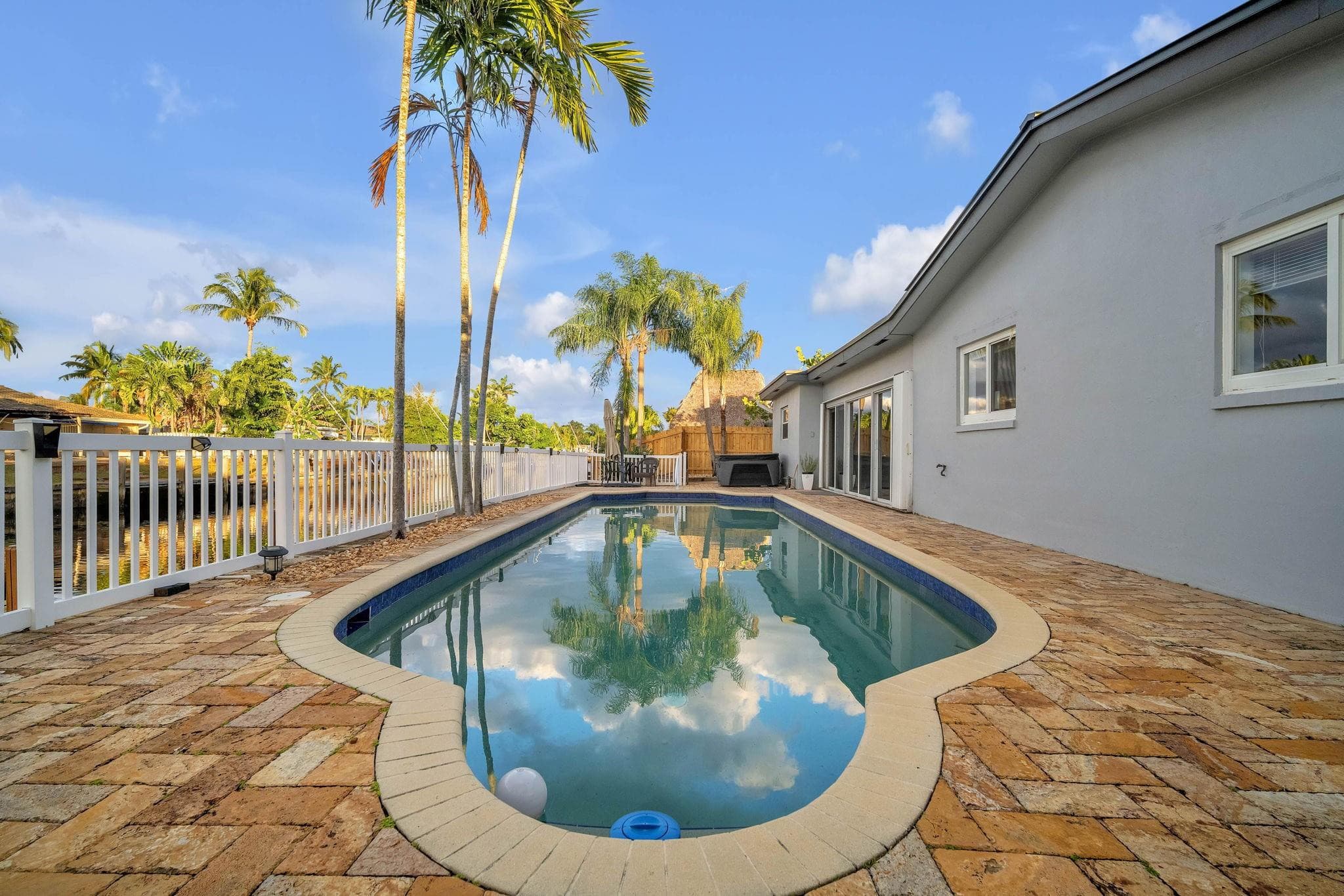 1421 NE 54th Street, Fort Lauderdale, FL 33334 — photo 25 of 45