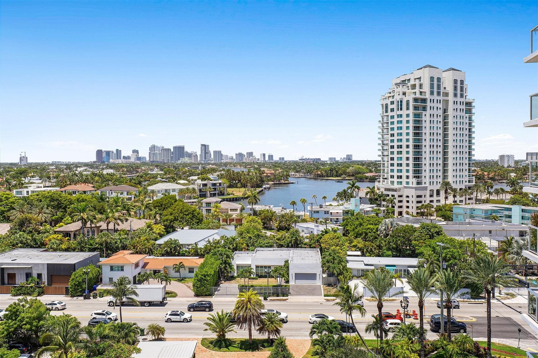 3000 Holiday Drive 1104, Fort Lauderdale, FL 33316 — photo 7 of 32