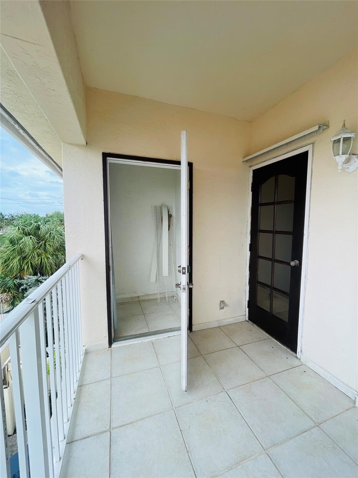 2605 Bay Drive, Pompano Beach, FL 33062 — photo 24 of 48