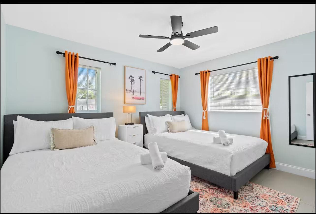 304 SE 4th Street, Dania Beach, FL 33004 — photo 16 of 27