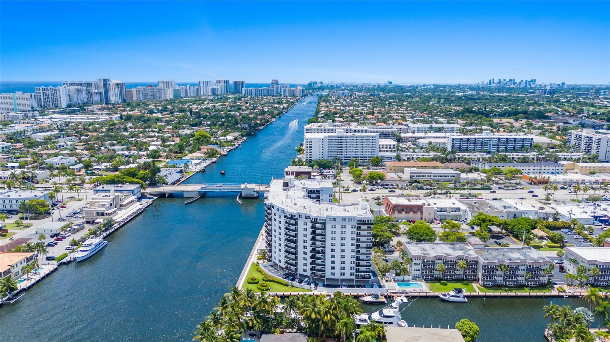 5100 Dupont Boulevard 10c, Fort Lauderdale, FL 33308 — photo 1 of 22