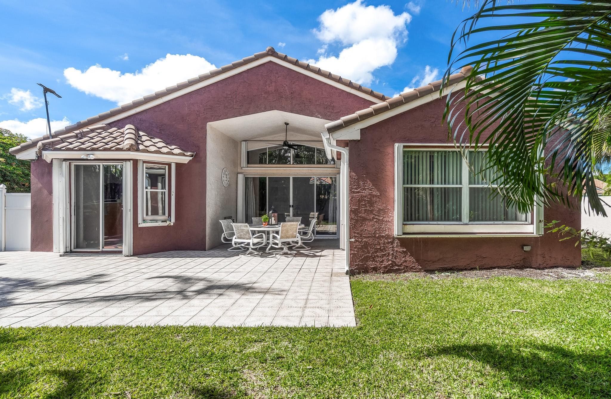 3274 NW 22nd Avenue, Oakland Park, FL 33309 — photo 41 of 51