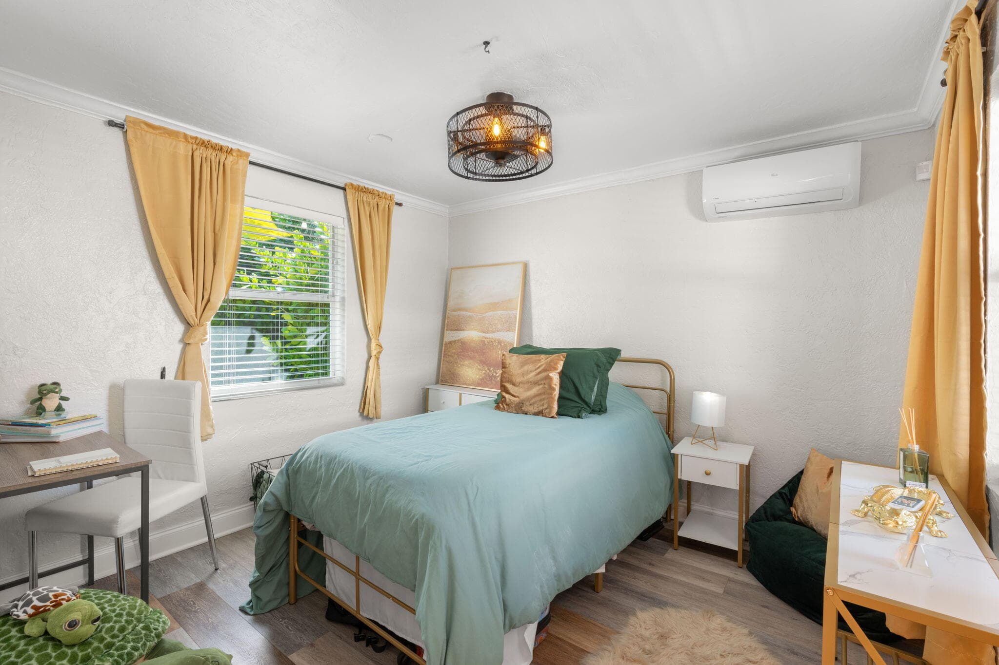 614 NE 28th Street 106, Wilton Manors, FL 33334 — photo 15 of 27