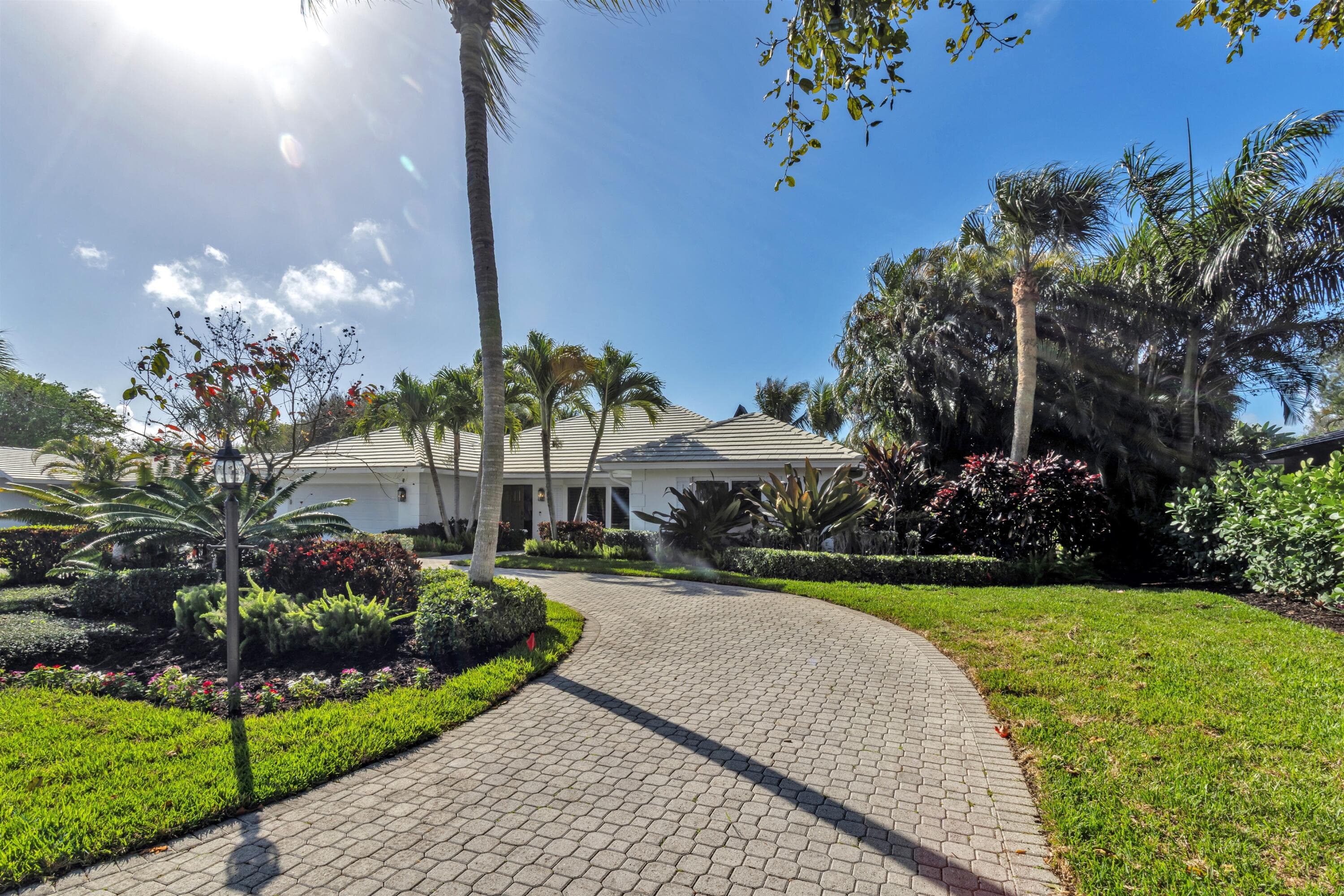 2720 Cardinal Circle, Gulf Stream, FL 33483 — photo 2 of 28