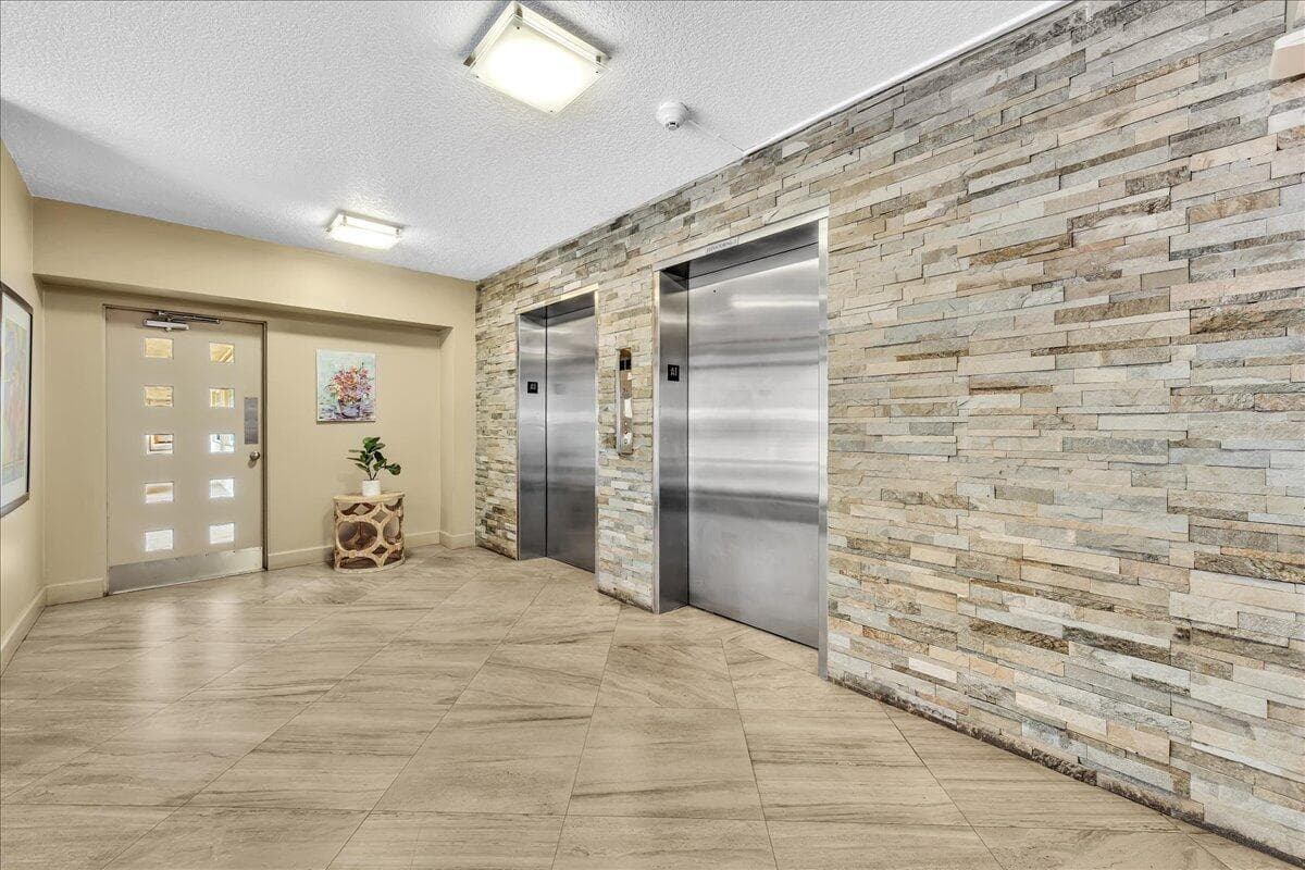 804 Cypress Grove Lane 302, Pompano Beach, FL 33069 — photo 34 of 45