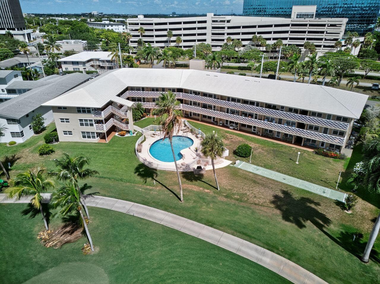 4836 NE 23rd Avenue 4, Fort Lauderdale, FL 33308 — photo 1 of 20