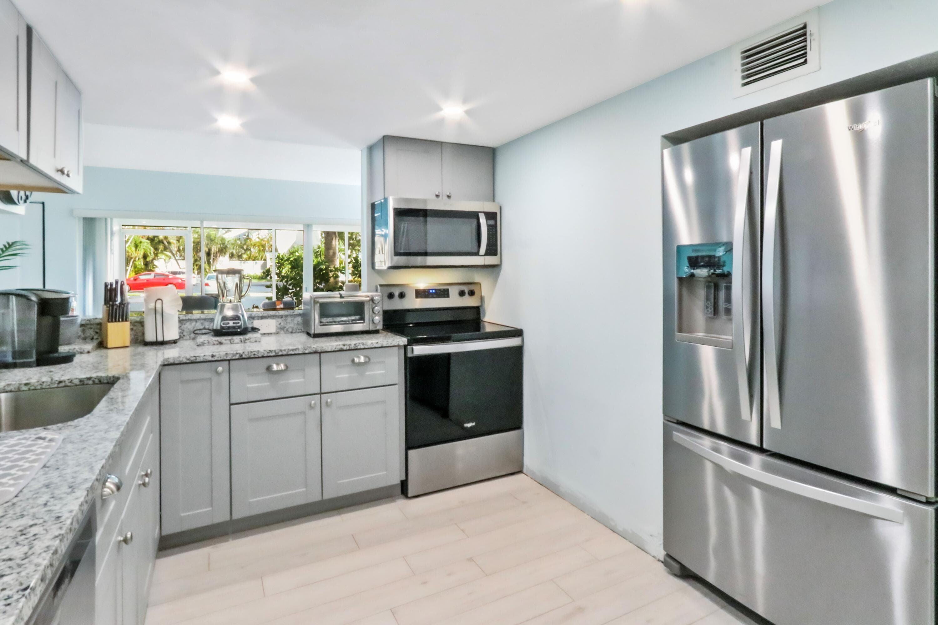 1605 S Us Hwy 1 111m2, Jupiter, FL 33477 — photo 6 of 37