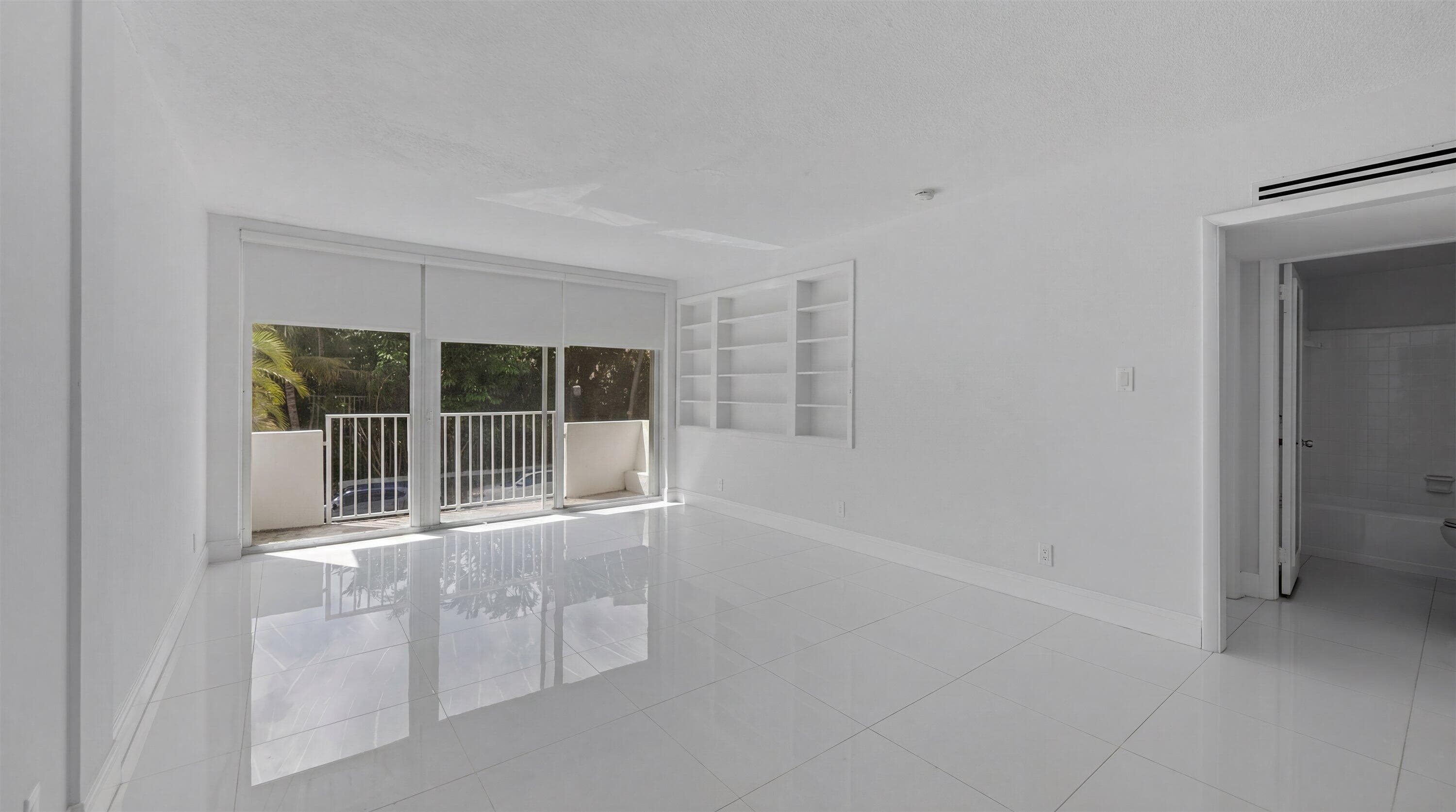 401 Peruvian Avenue 2010, Palm Beach, FL 33480 — photo 38 of 39