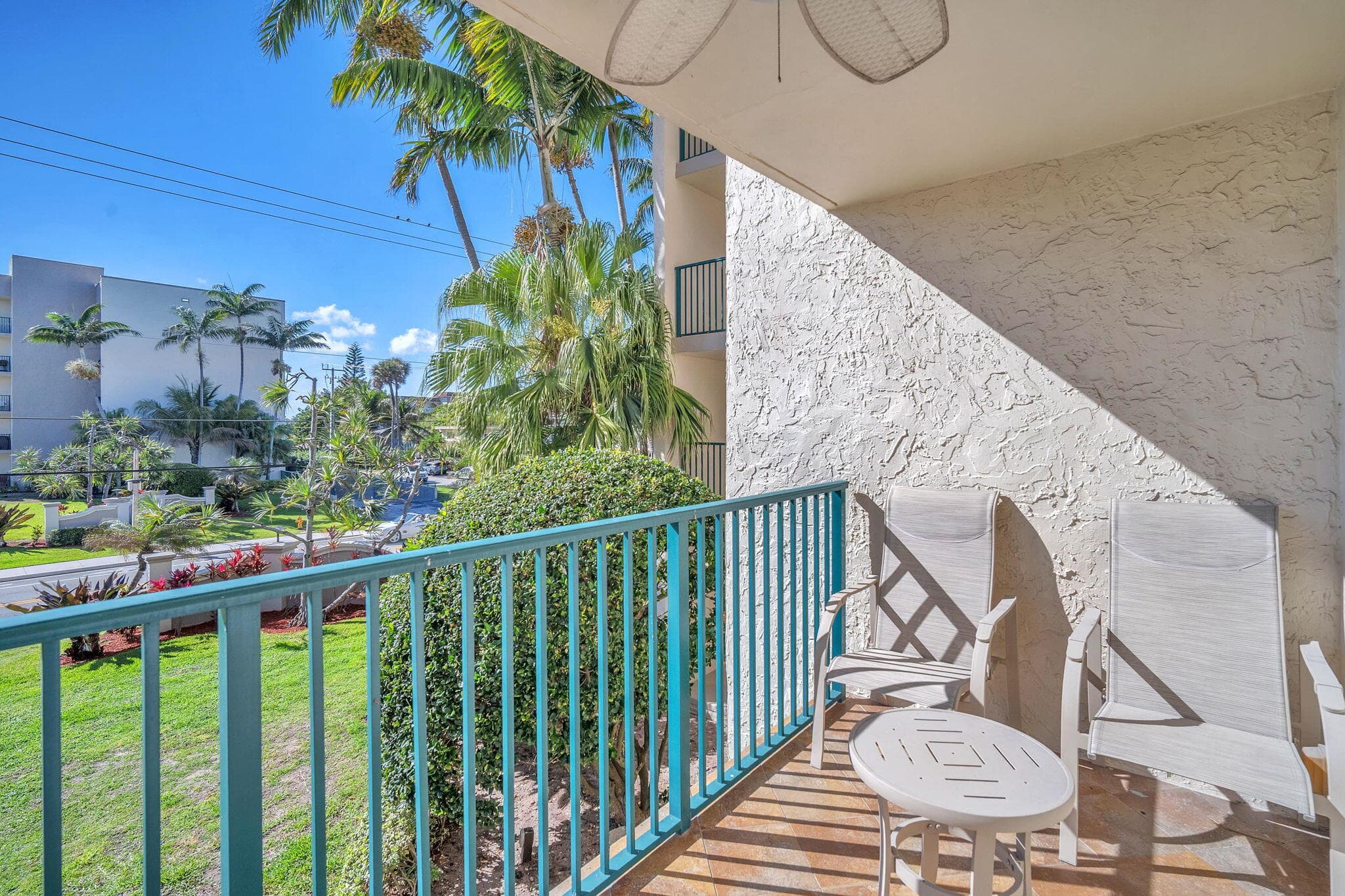 1239 Hillsboro Mile 202, Hillsboro Beach, FL 33062 — photo 25 of 42