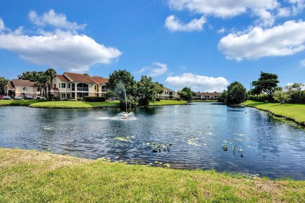 815 W Boynton Beach Boulevard 6-104, Boynton Beach, FL 33426 — photo 10 of 16