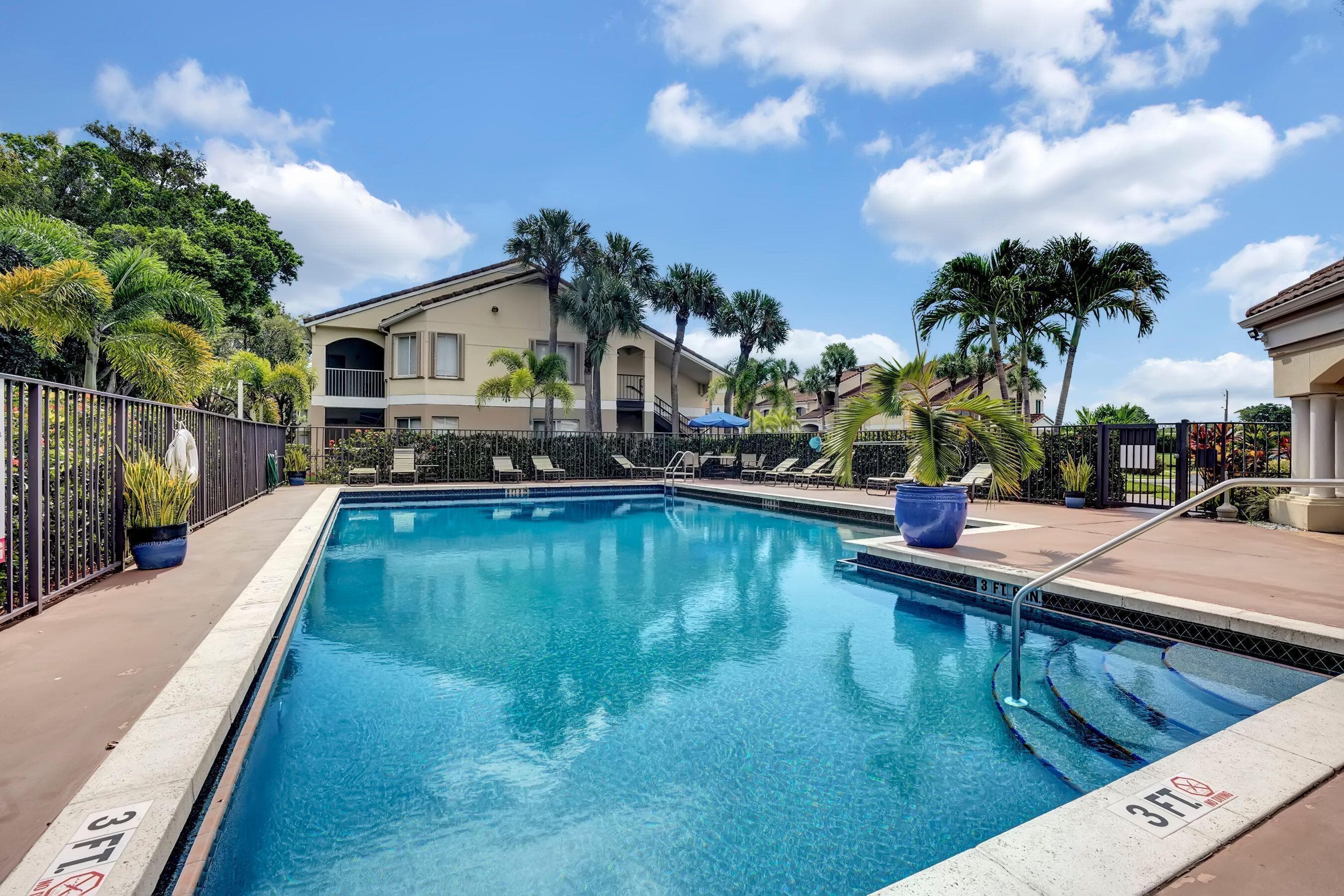 815 W Boynton Beach Boulevard 6-104, Boynton Beach, FL 33426 — photo 13 of 16