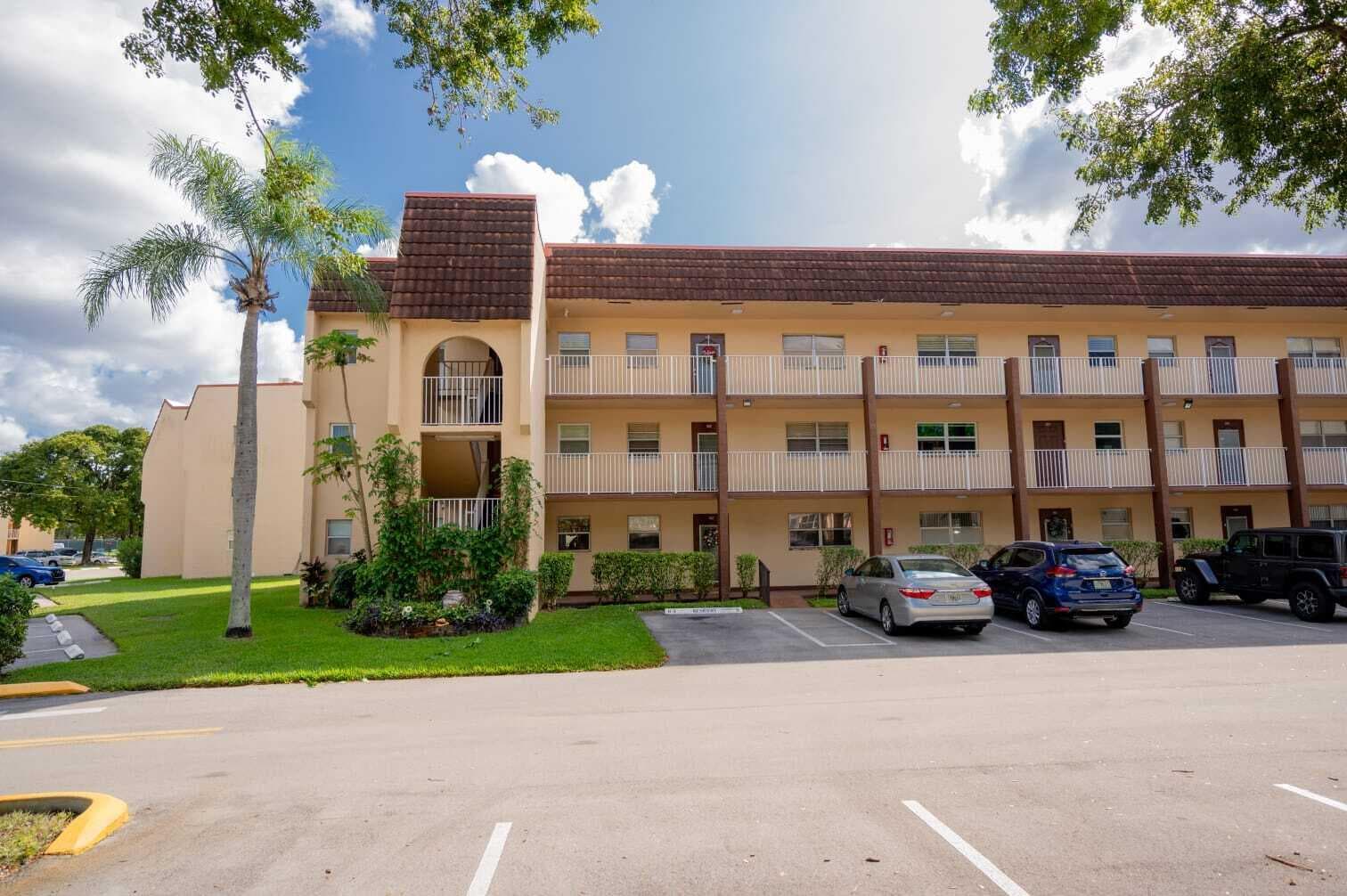 8861 Sunrise Lakes Boulevard Unit 301, Sunrise, FL 33322 — photo 1 of 17