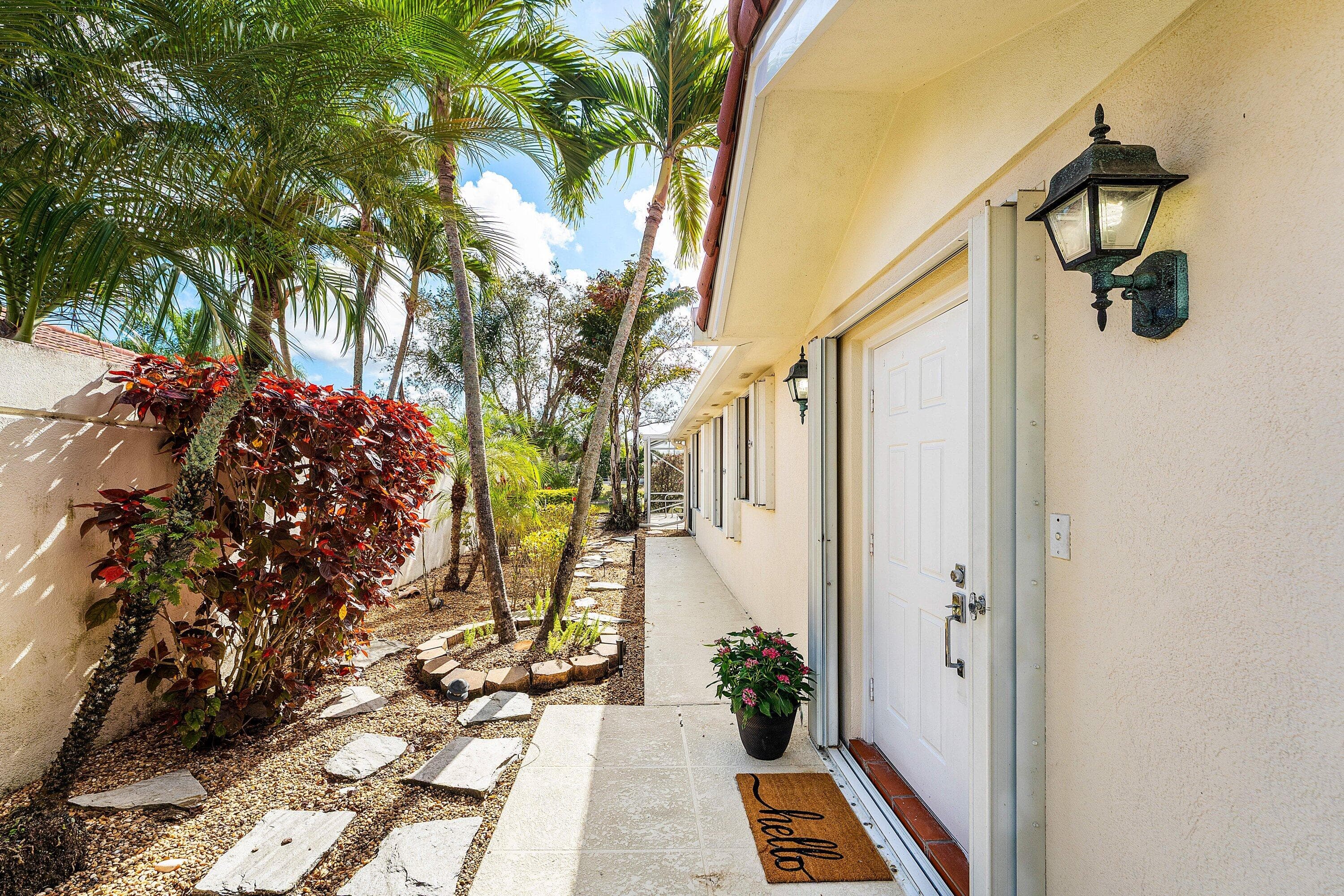 7754 Nile River Road, West Palm Beach, FL 33411 — photo 3 of 64
