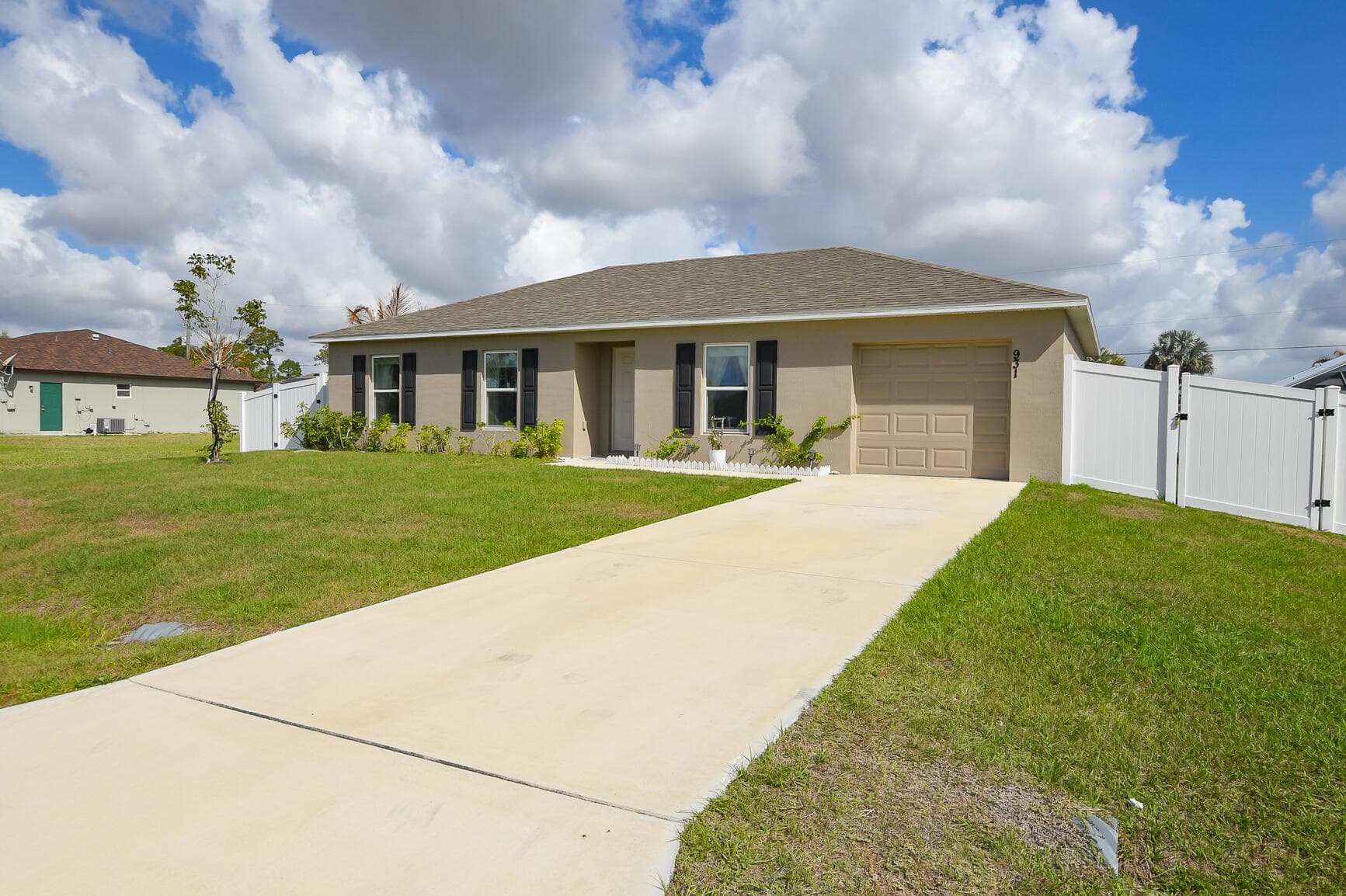 931 SW Sultan Drive, Port St. Lucie, FL 34953 — photo 2 of 28