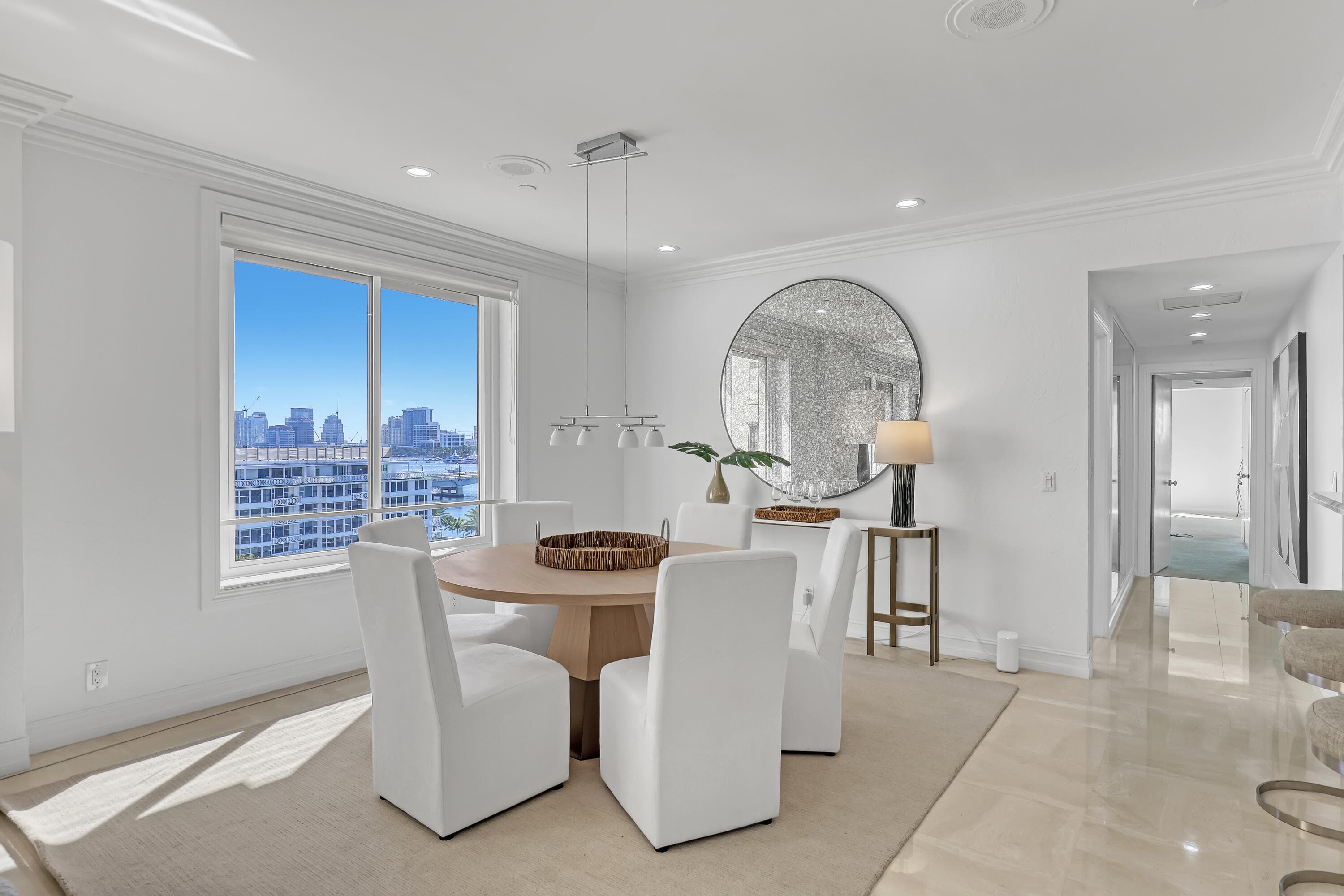 150 Bradley Place 605, Palm Beach, FL 33480 — photo 10 of 28