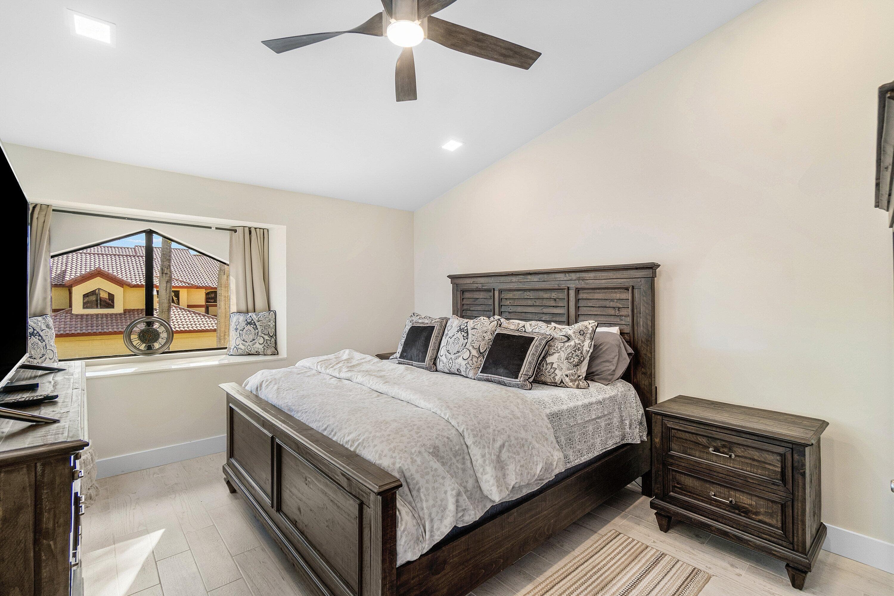 5294 10th Fairway Drive, Delray Beach, FL 33484 — photo 6 of 62