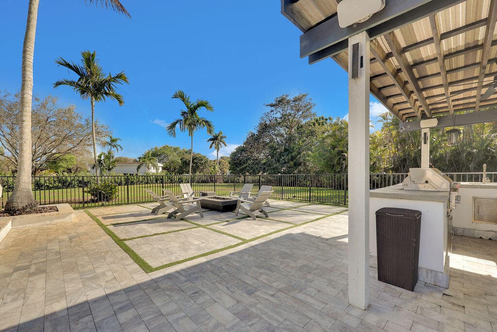 3541 Carlton Lane, Davie, FL 33330 — photo 68 of 88