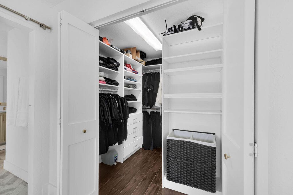 3541 Carlton Lane, Davie, FL 33330 — photo 38 of 88