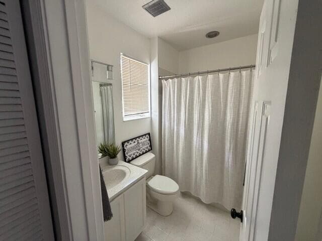 3013 Laurel Ridge Circle, Riviera Beach, FL 33404 — photo 9 of 12