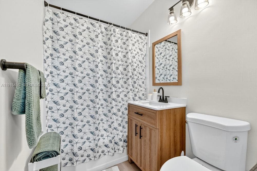 801 NE 19th Terrace, Fort Lauderdale, FL 33304 — photo 19 of 28