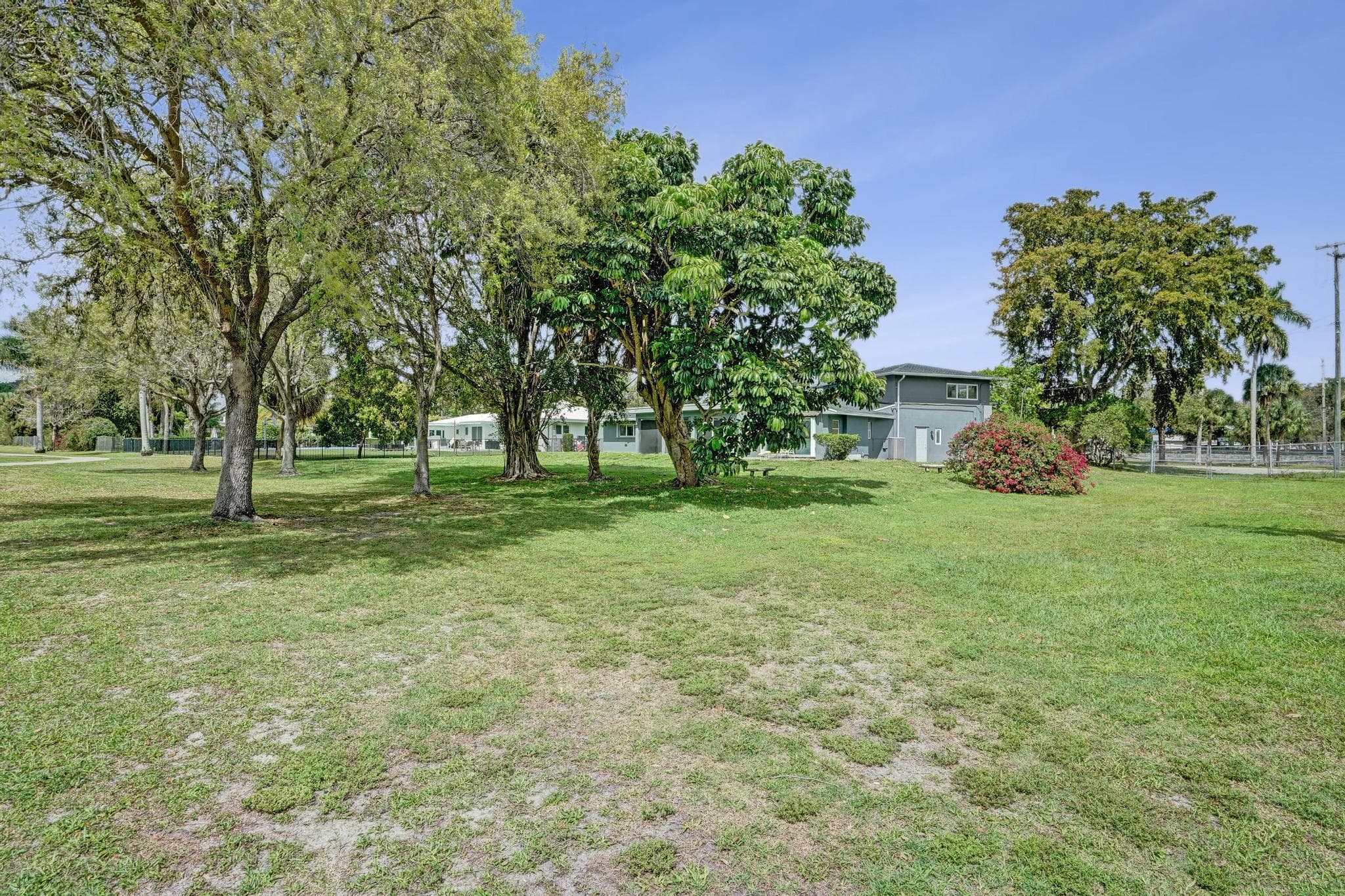 6700 E Tropical Way, Plantation, FL 33317 — photo 73 of 84