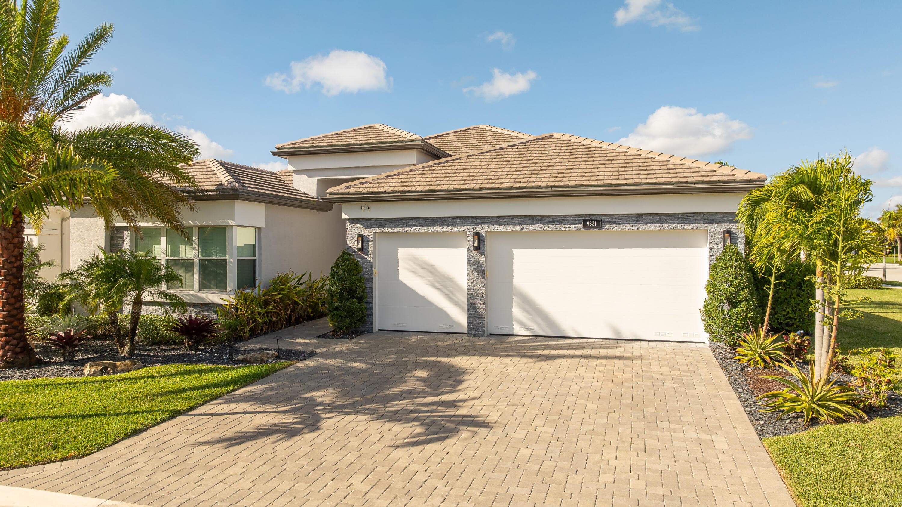 9831 Great Barrier Trail, Boynton Beach, FL 33473 — photo 2 of 112