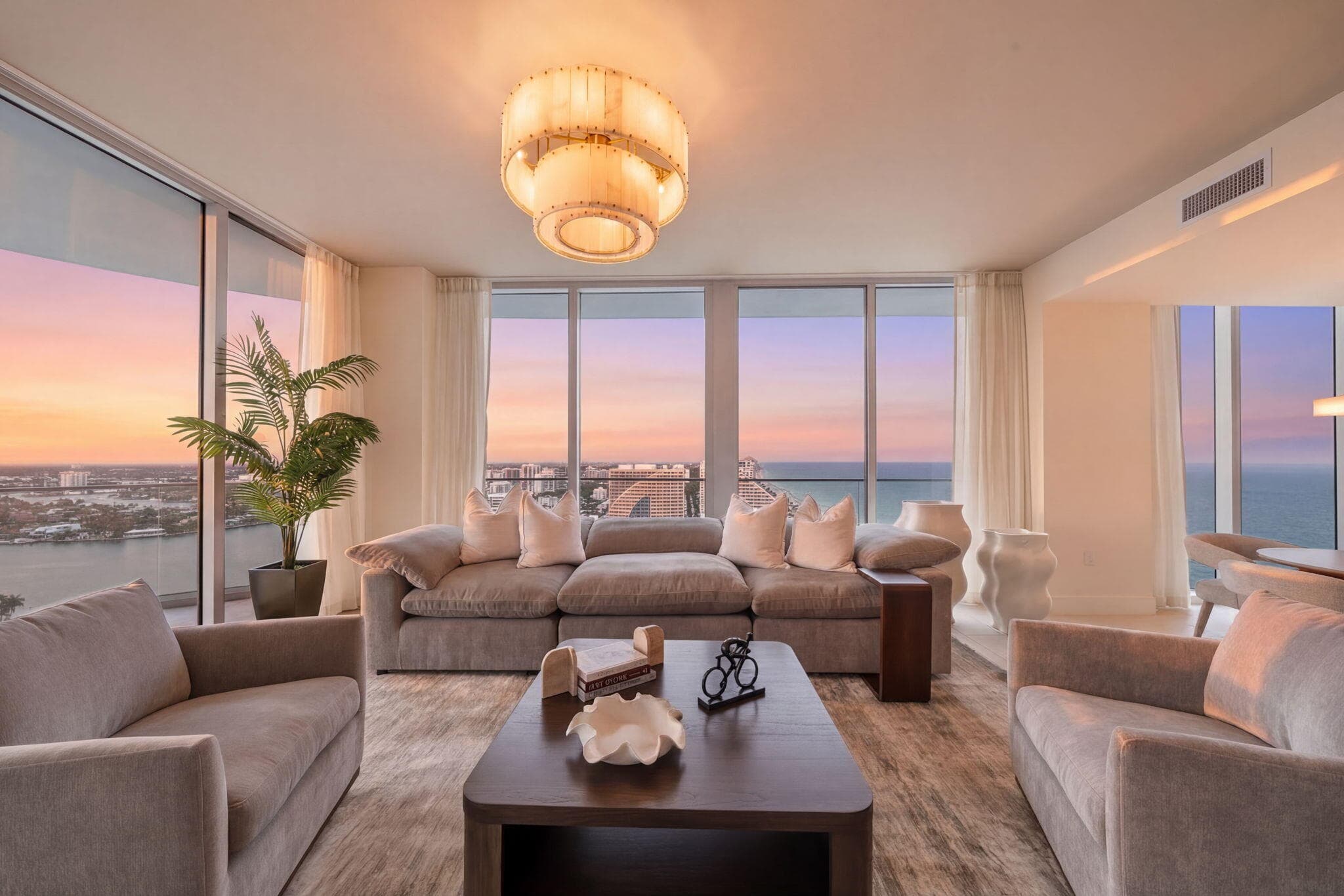 151 N Seabreeze Boulevard 2503-e, Fort Lauderdale, FL 33304 — photo 1 of 83