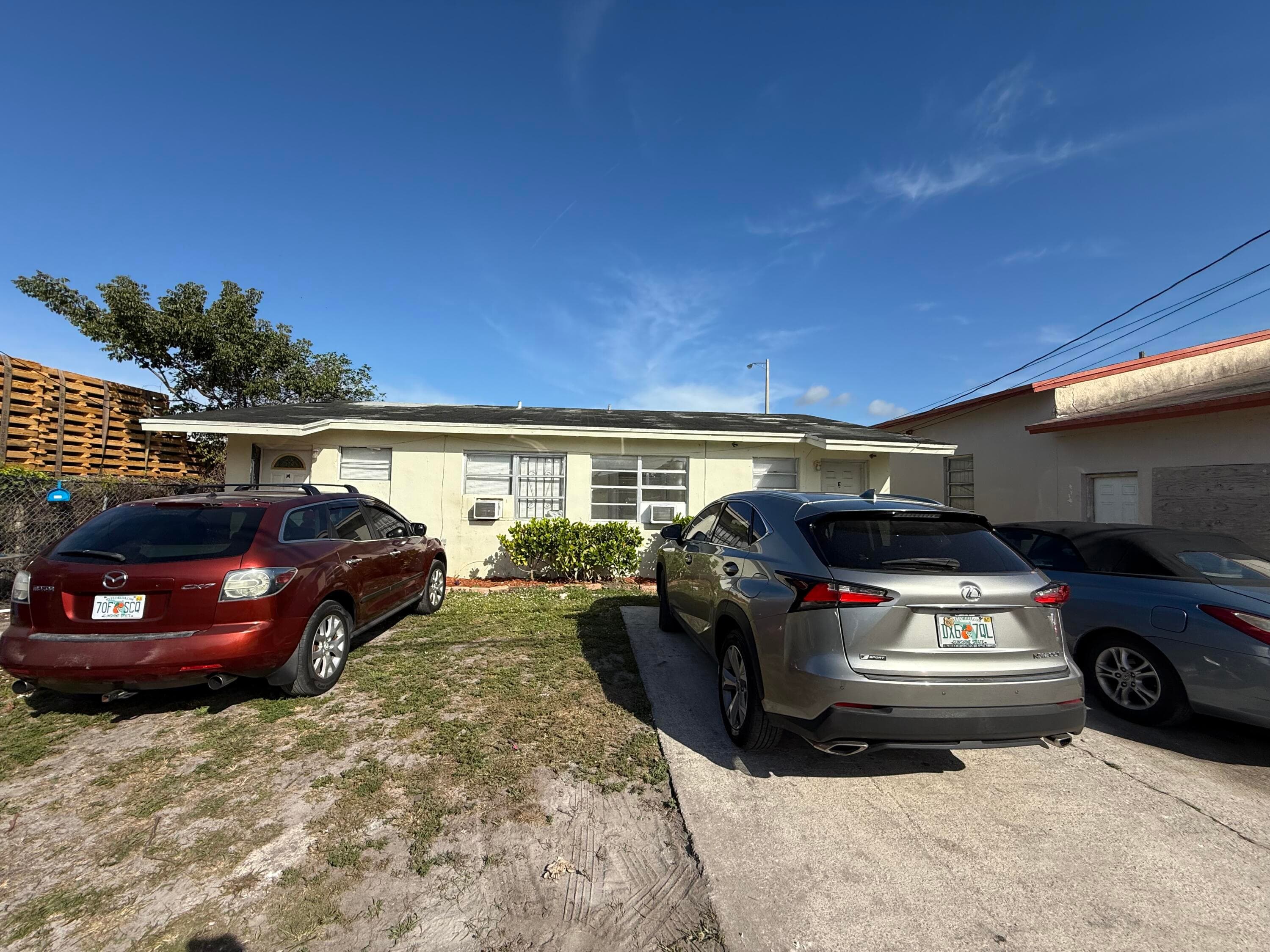 4800 Pembroke Road, West Park, FL 33021 — photo 20 of 24