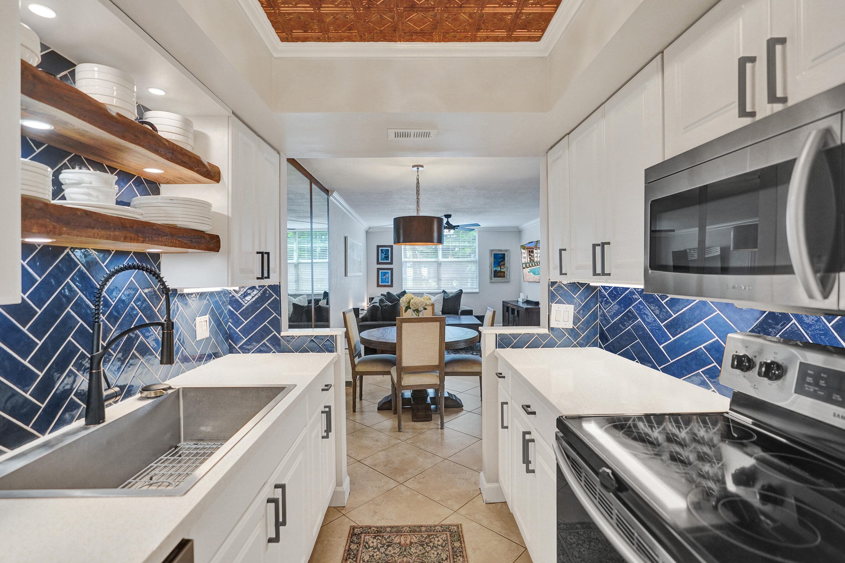 3910 Crystal Lake Drive 101, Deerfield Beach, FL 33064 — photo 1 of 65
