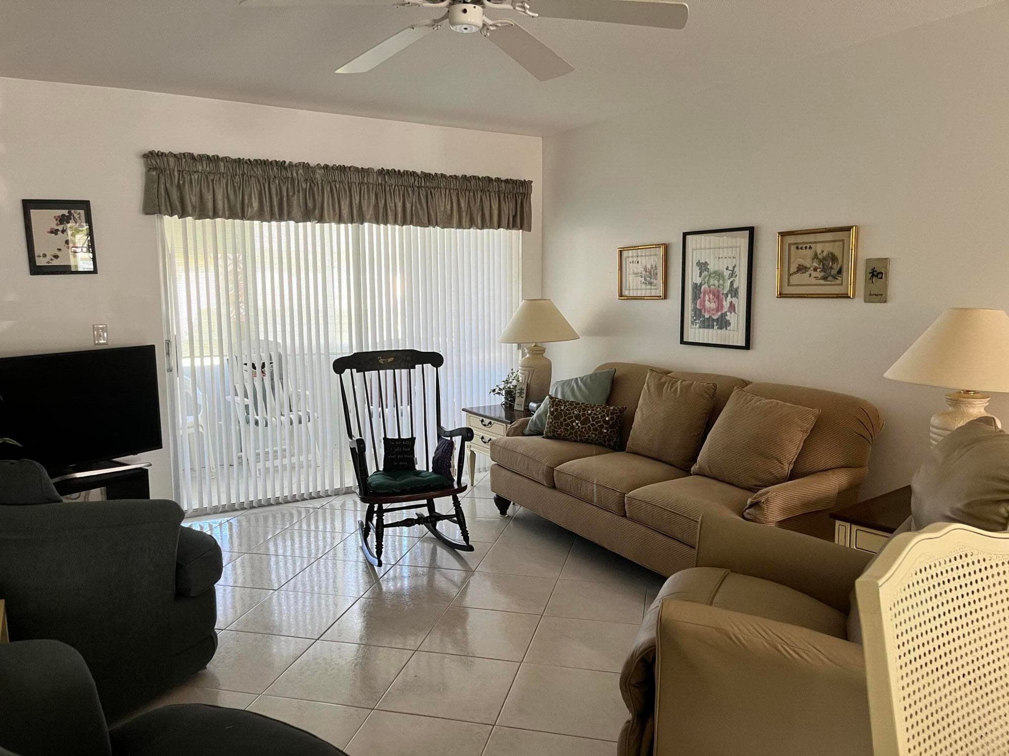 2980 Crosley Drive E F, West Palm Beach, FL 33415 — photo 6 of 9