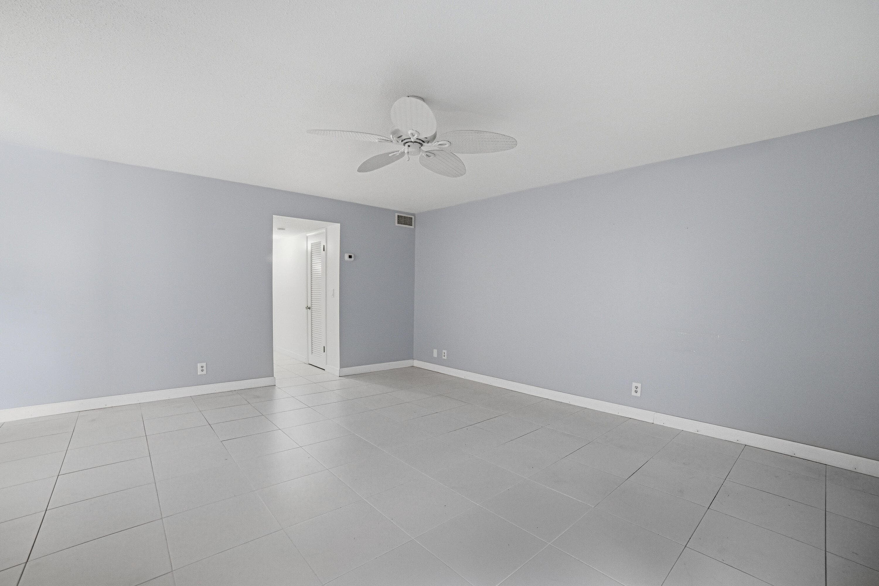 130 Doolen Court 108, North Palm Beach, FL 33408 — photo 13 of 43