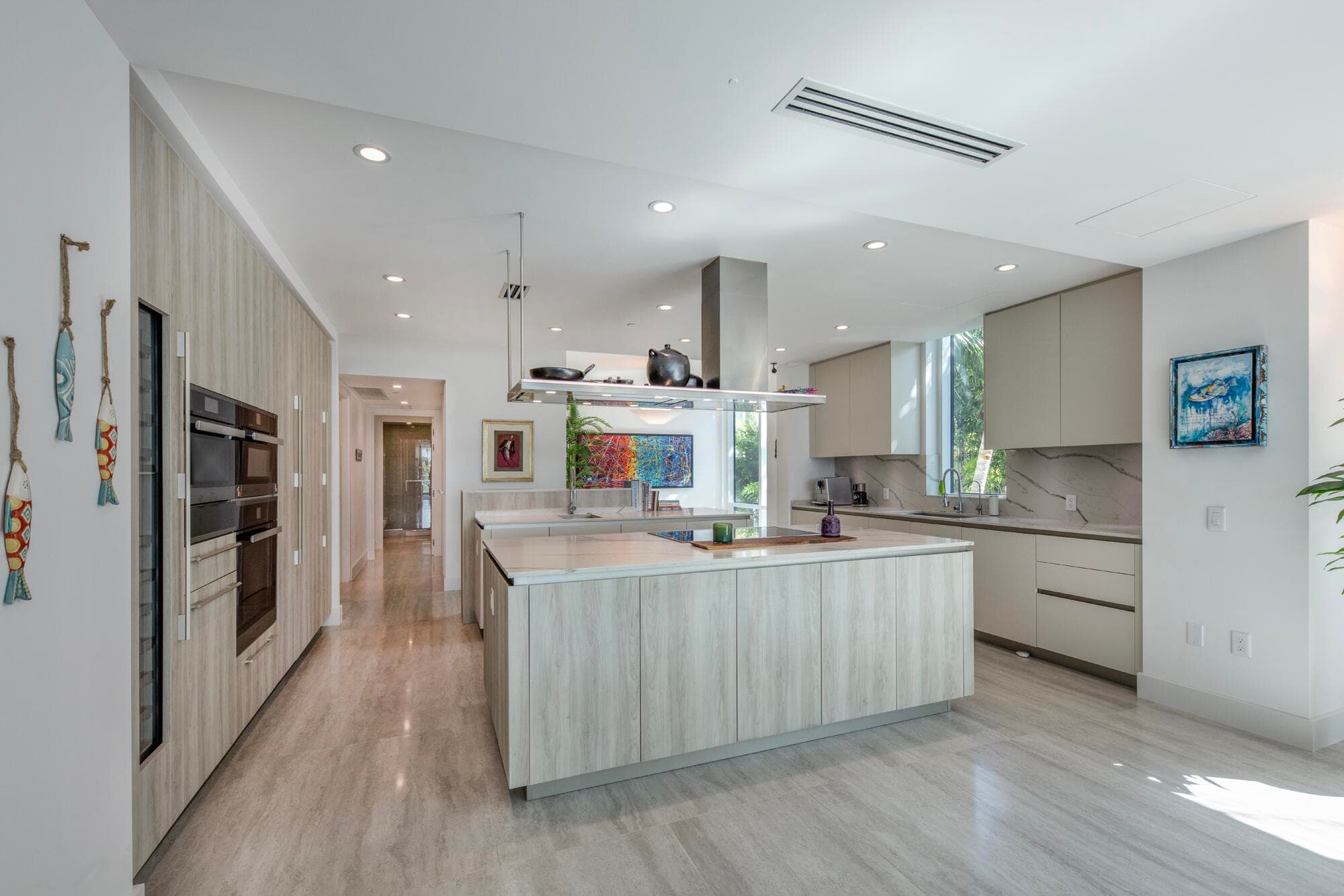 353 Sunset Drive 202, Fort Lauderdale, FL 33301 — photo 16 of 44