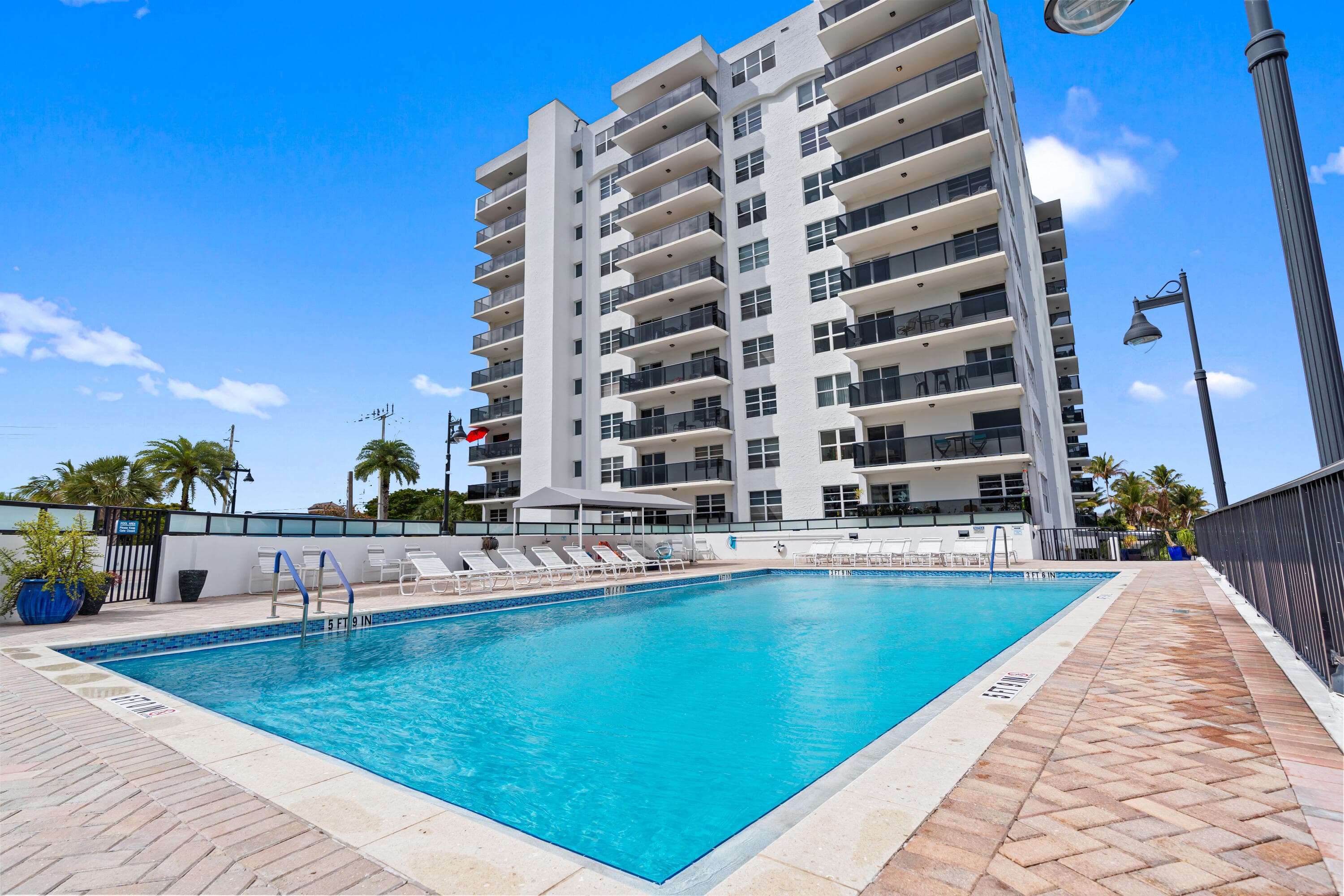 5100 Dupont Boulevard 10c, Fort Lauderdale, FL 33308 — photo 2 of 22