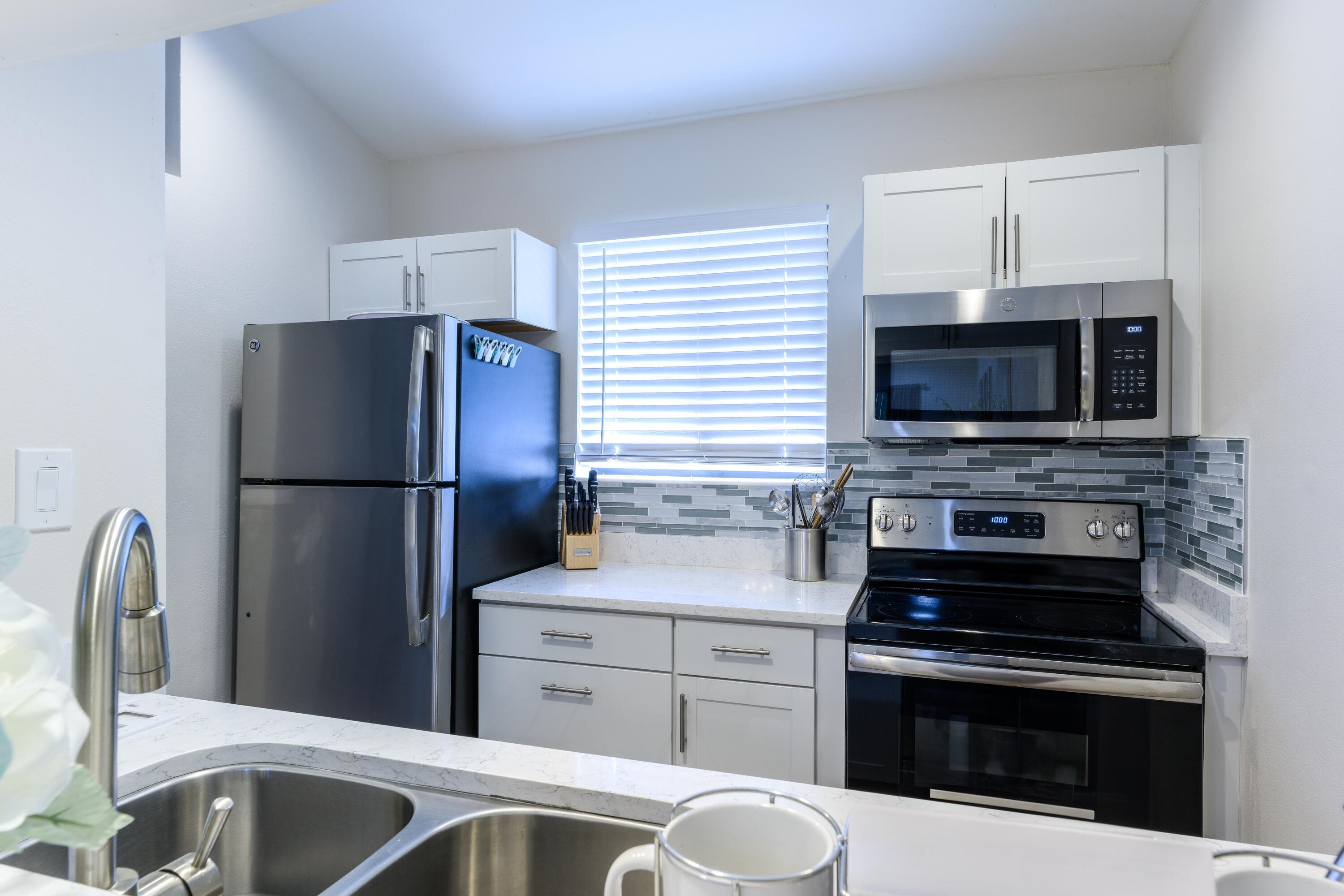 830 Club Drive, Palm Beach Gardens, FL 33418 — photo 11 of 15
