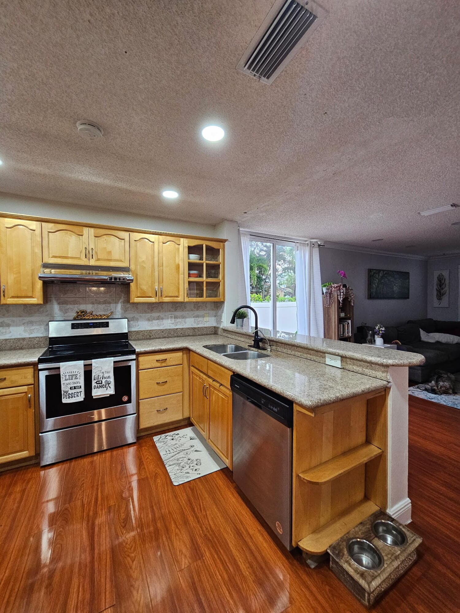 12028 NW 13th Street, Pembroke Pines, FL 33026 — photo 19 of 47
