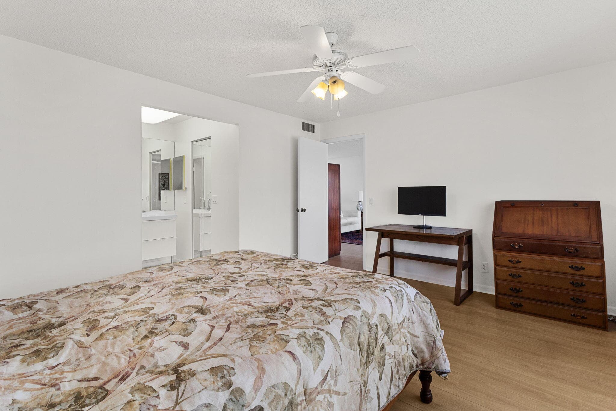 9861 Sunrise Lakes Boulevard 301, Sunrise, FL 33322 — photo 18 of 28