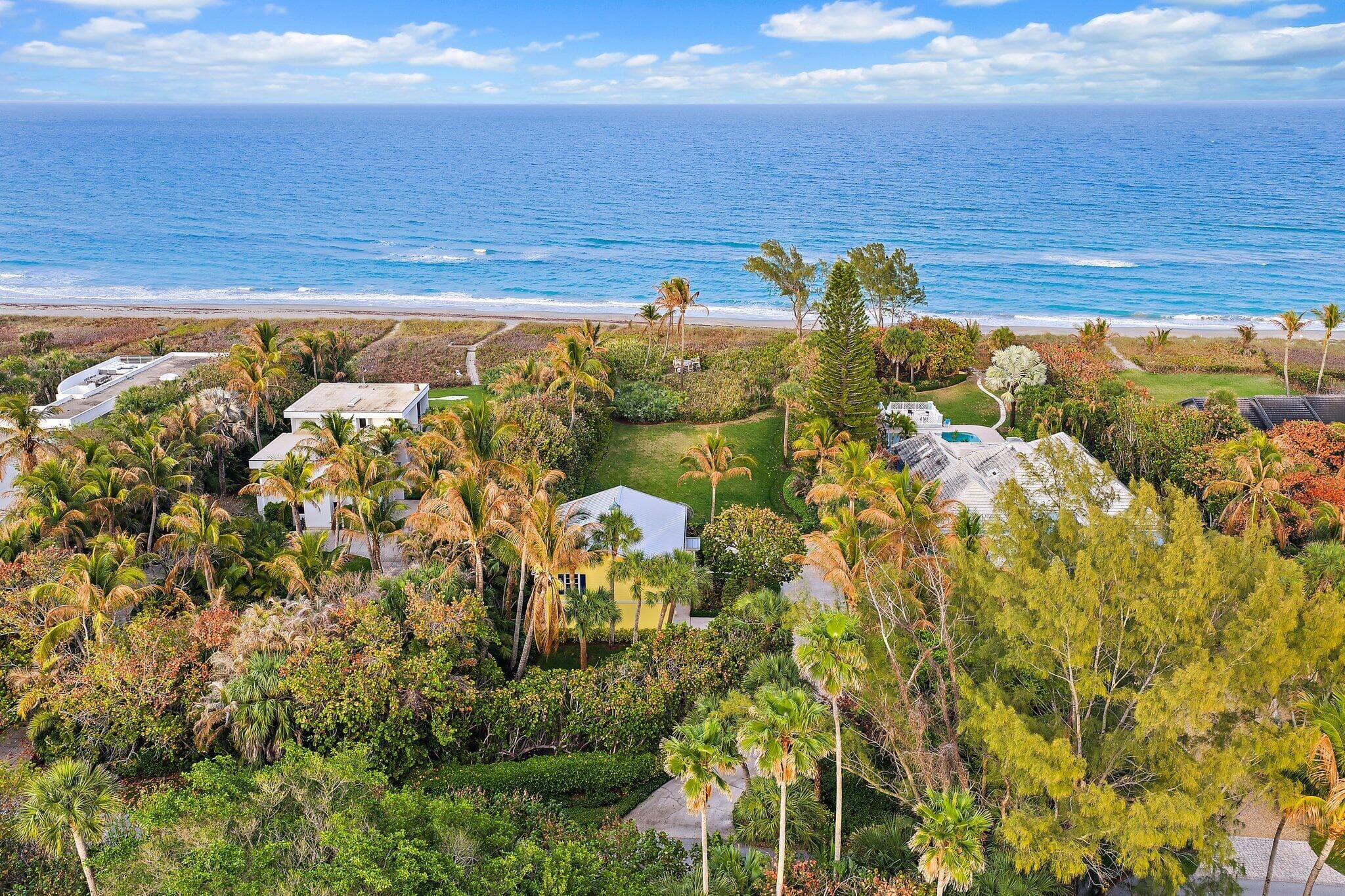 31 N Beach Road, Jupiter Island, FL 33455 — photo