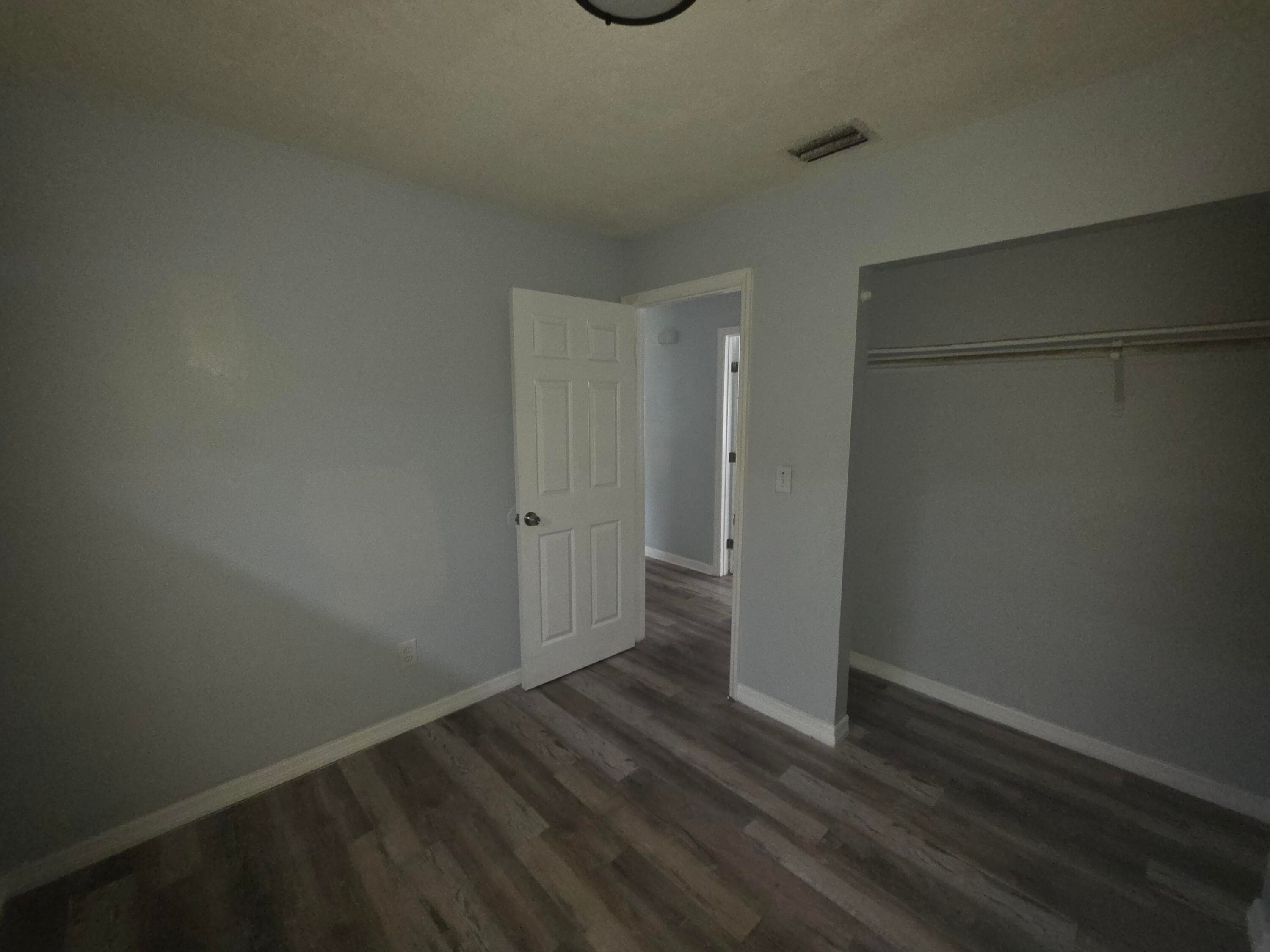 5006 Sanibel Avenue, Fort Pierce, FL 34951 — photo 4 of 6