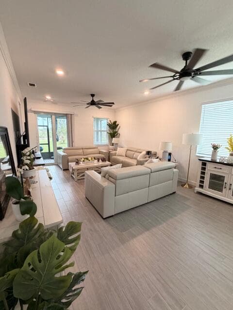 777 SE Bloomfield Road SE, Port St. Lucie, FL 34984 — photo 10 of 19